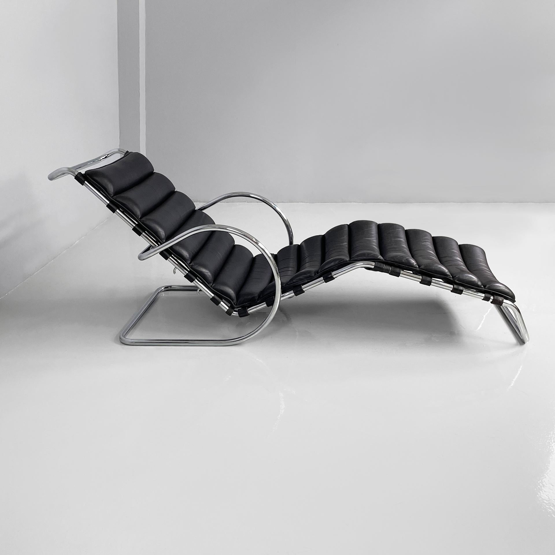 Chaise longue moderna americana de cuero negro de Mies Van Der Rohe para Knoll años 70 en Bastante bueno estado para la venta en MIlano, IT
