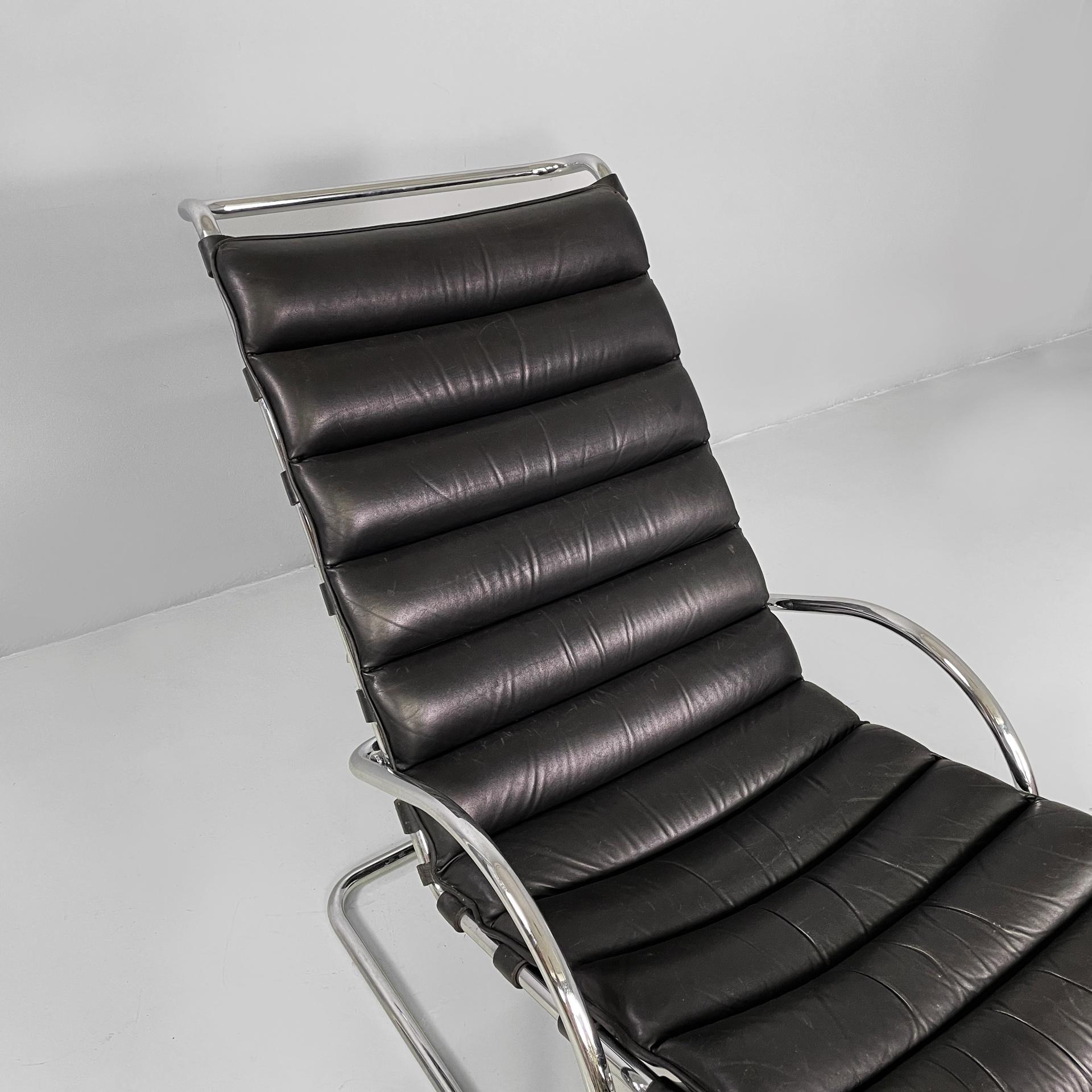 Chaise longue moderna americana de cuero negro de Mies Van Der Rohe para Knoll años 70 Acero en venta