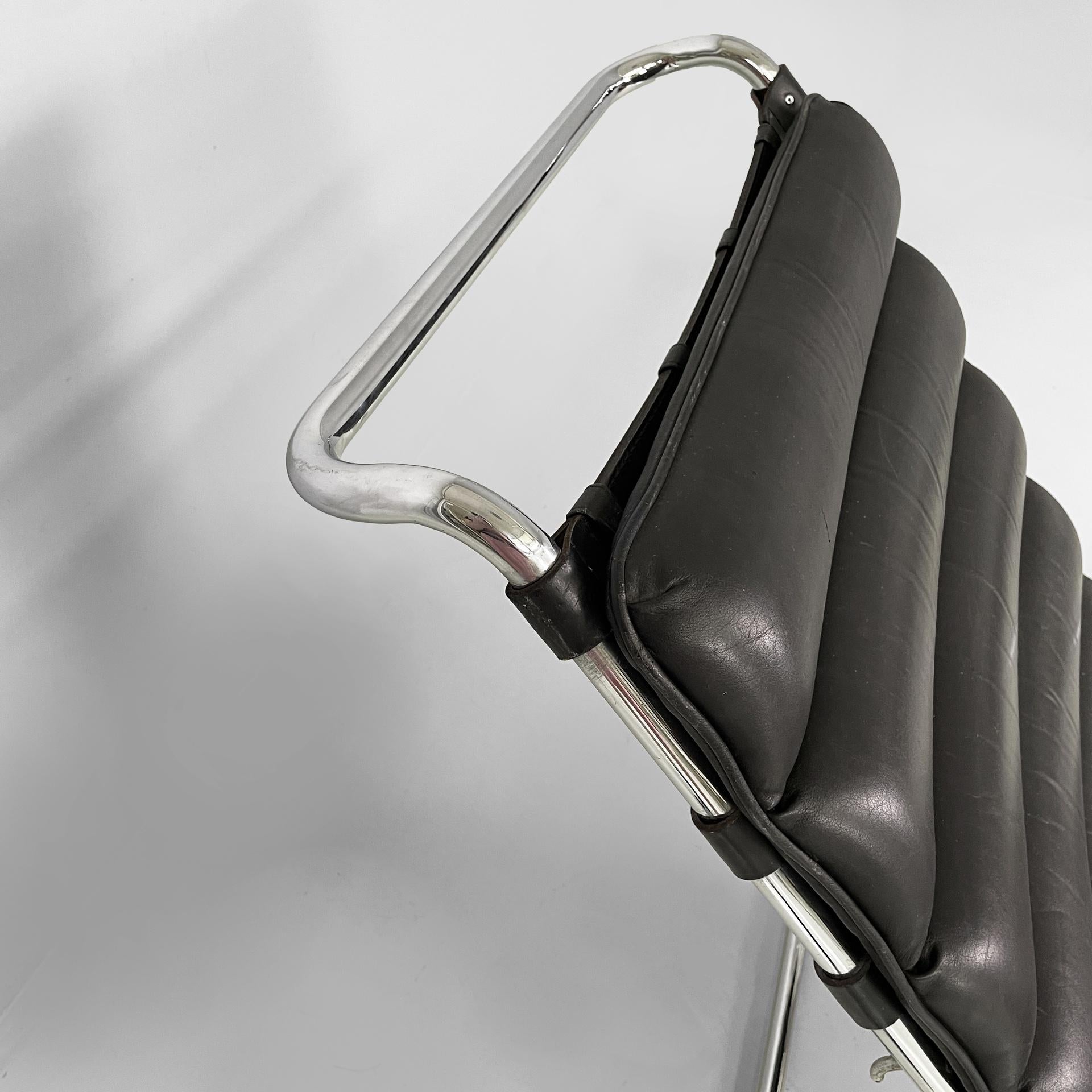 Chaise longue moderna americana de cuero negro de Mies Van Der Rohe para Knoll años 70 en venta 1