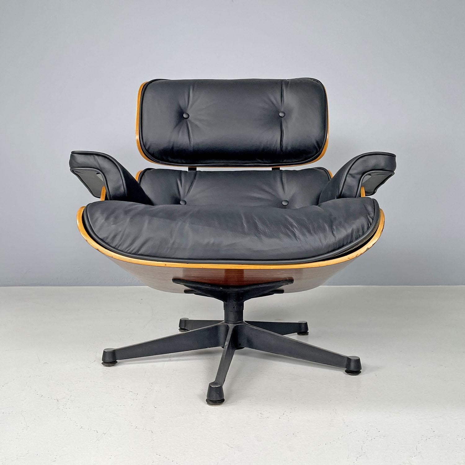 American modern black leather lounge chair 670 671 by Eames for Miller, 1970s In Good Condition In MIlano, IT