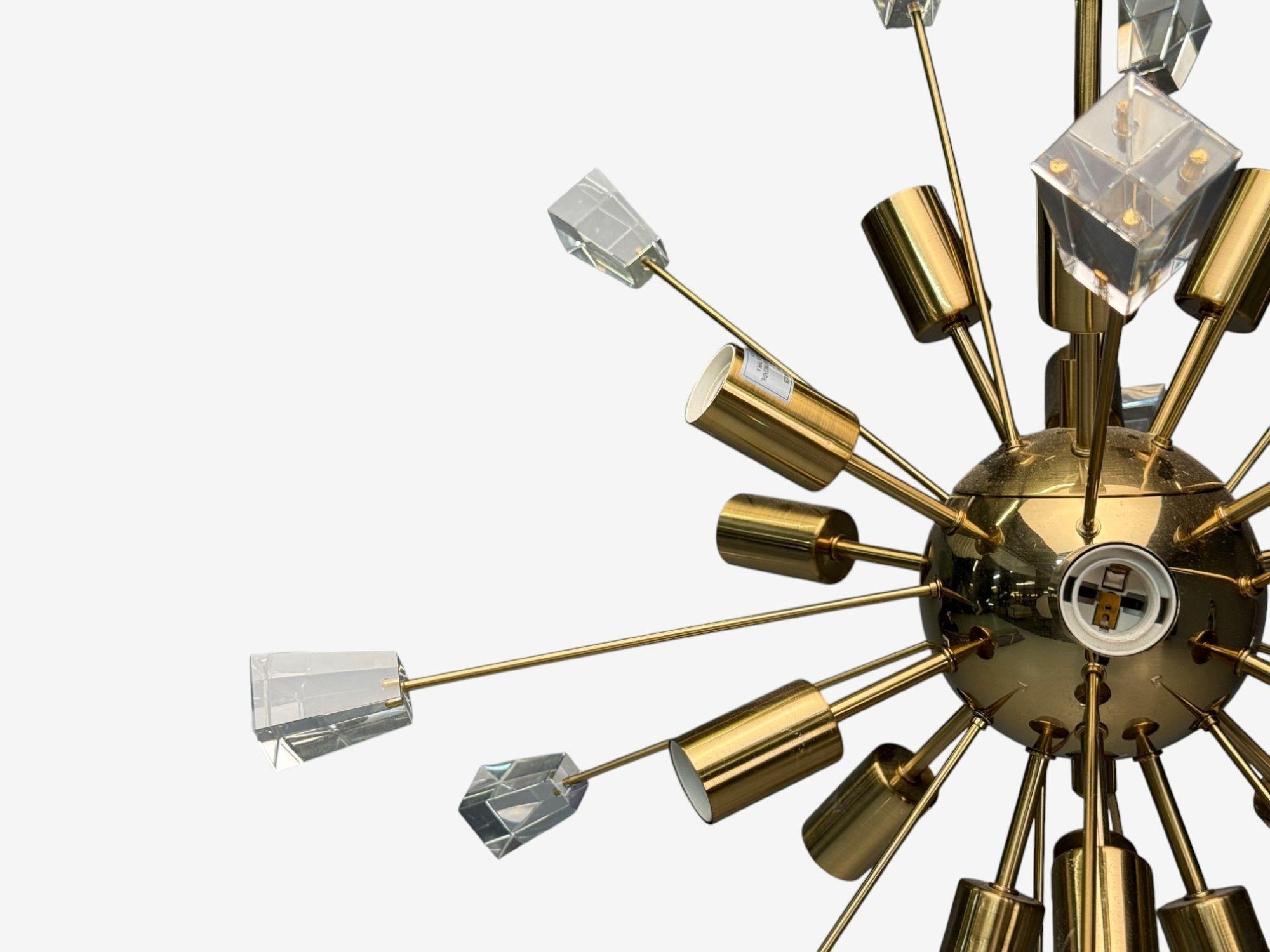 Mid-Century Modern American Modern, Brass, Lucite, Sputnik Chandelier, USA, 1980s For Sale