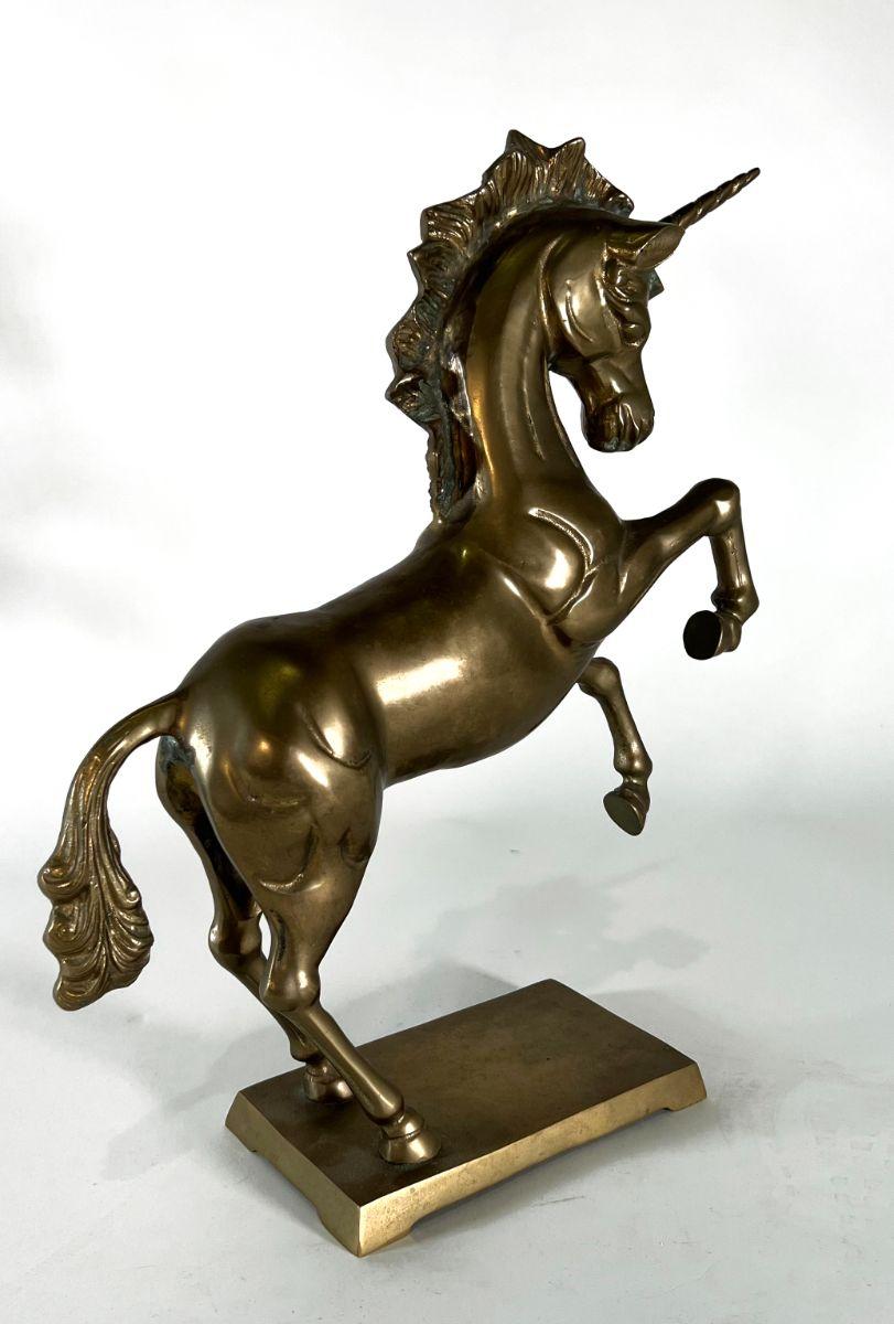 Amerikanische moderne Messing-Skulptur „The Unicorn of Magic & Light“, Schnitzer Edward Tripp im Angebot 3