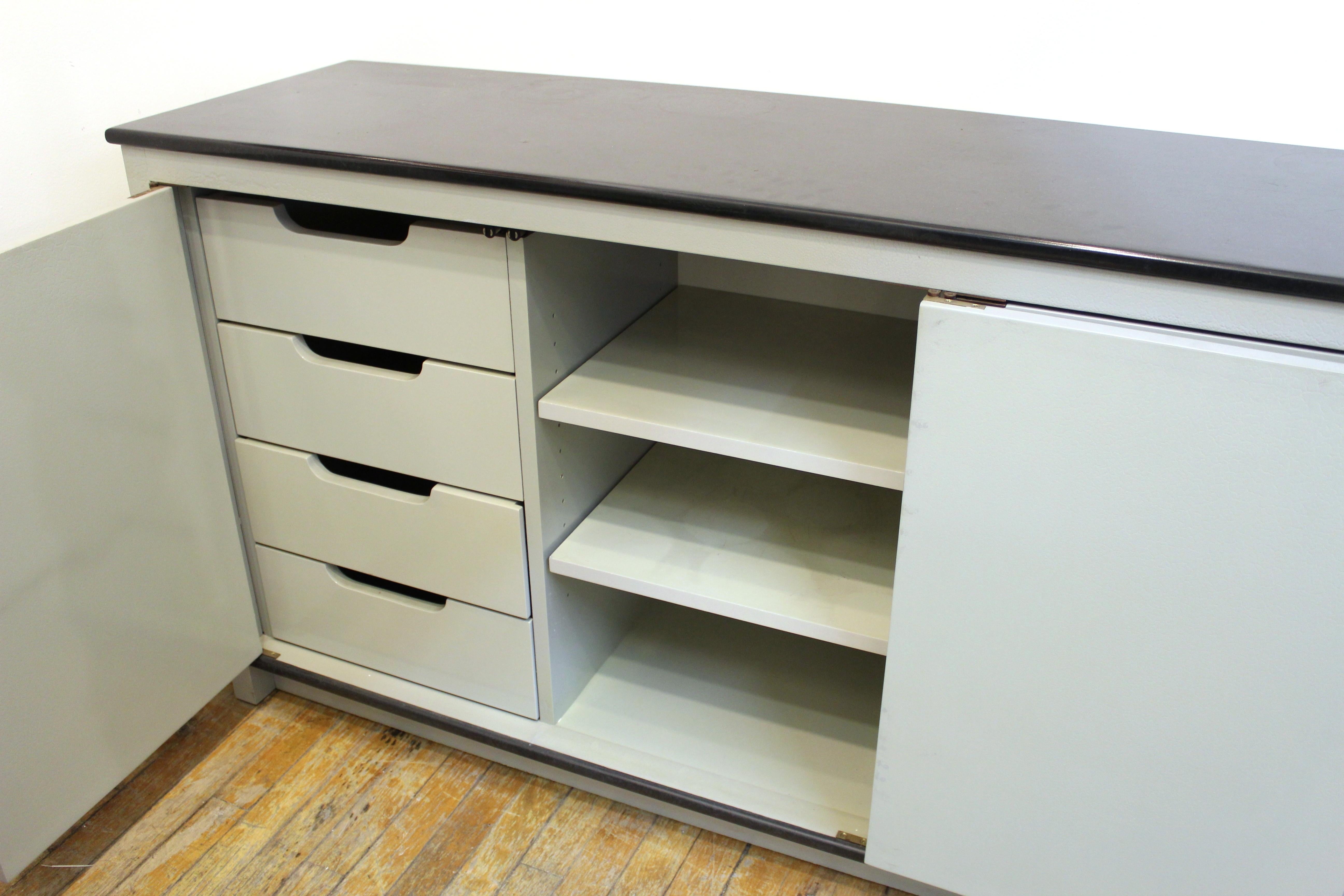 American Modern Cabinet with Craquelure Surface 2