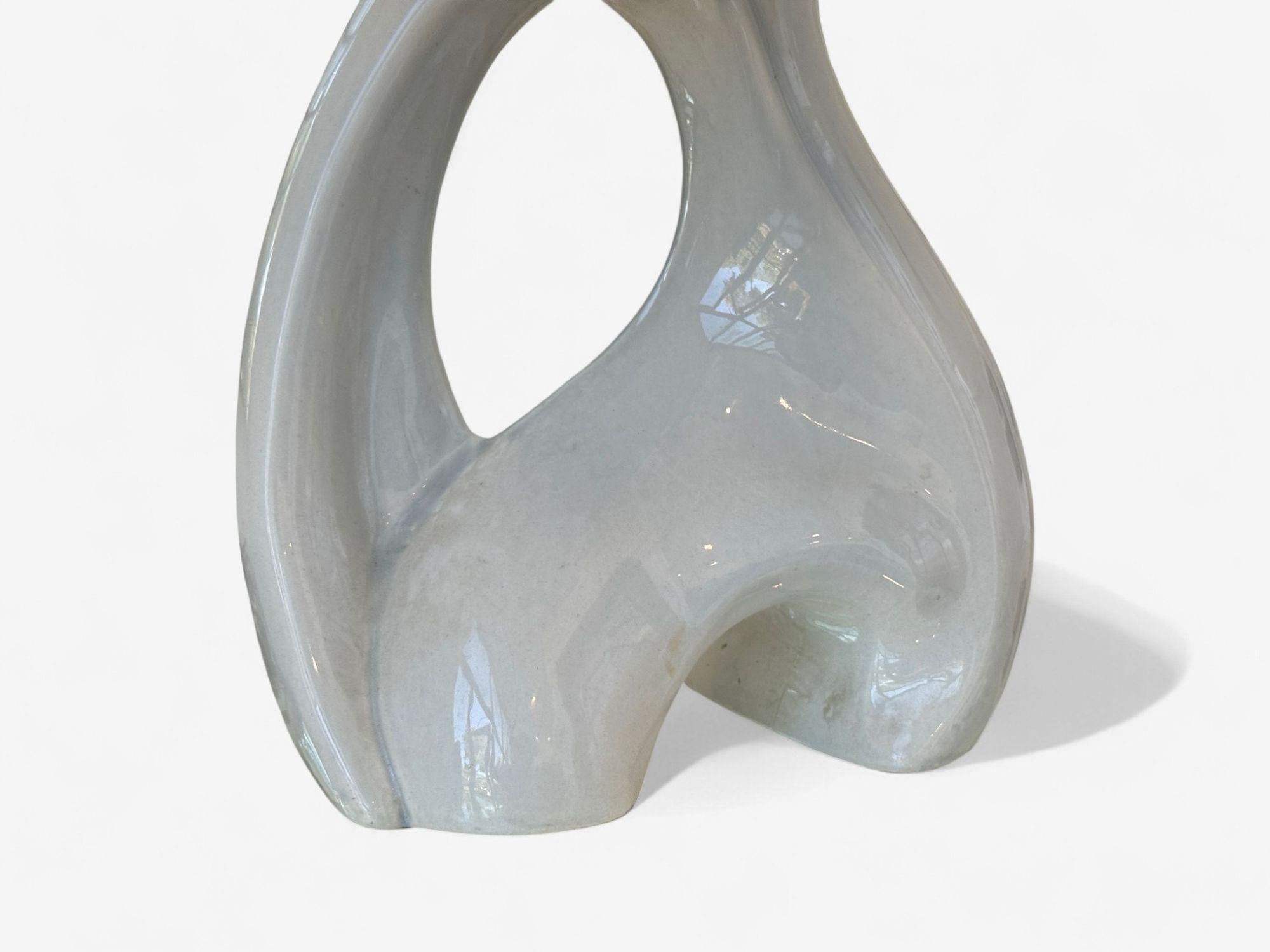 Lampada da tavolo biomorfa moderna americana, ceramica, USA, anni '60 in vendita 1