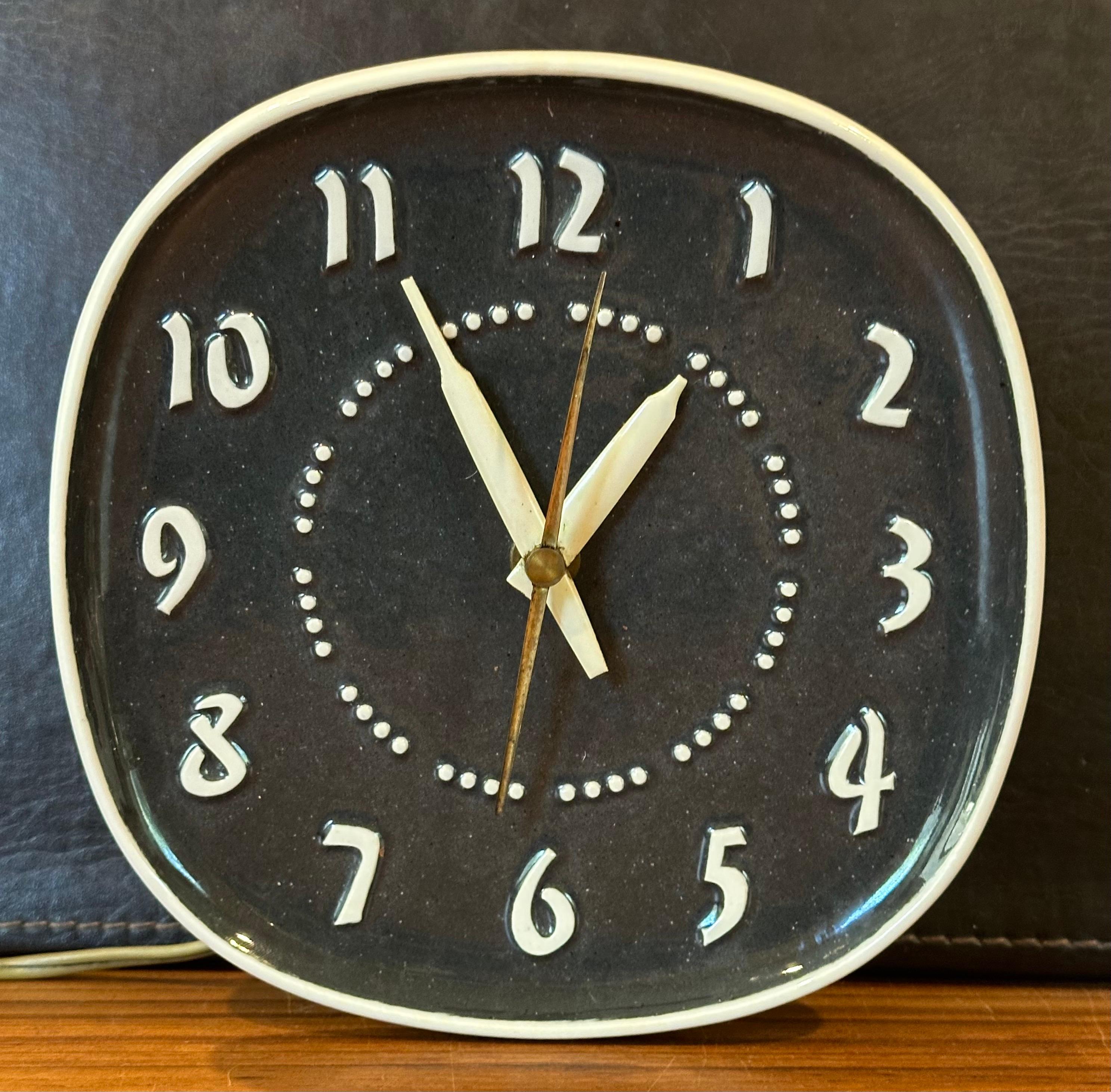 American Modern Ceramic Wall Clock by Russel Wright for General Electric 1