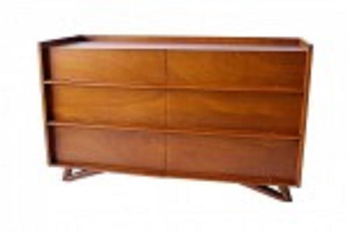 Mid-Century moderno Comò moderno americano Edmund Spence in vendita