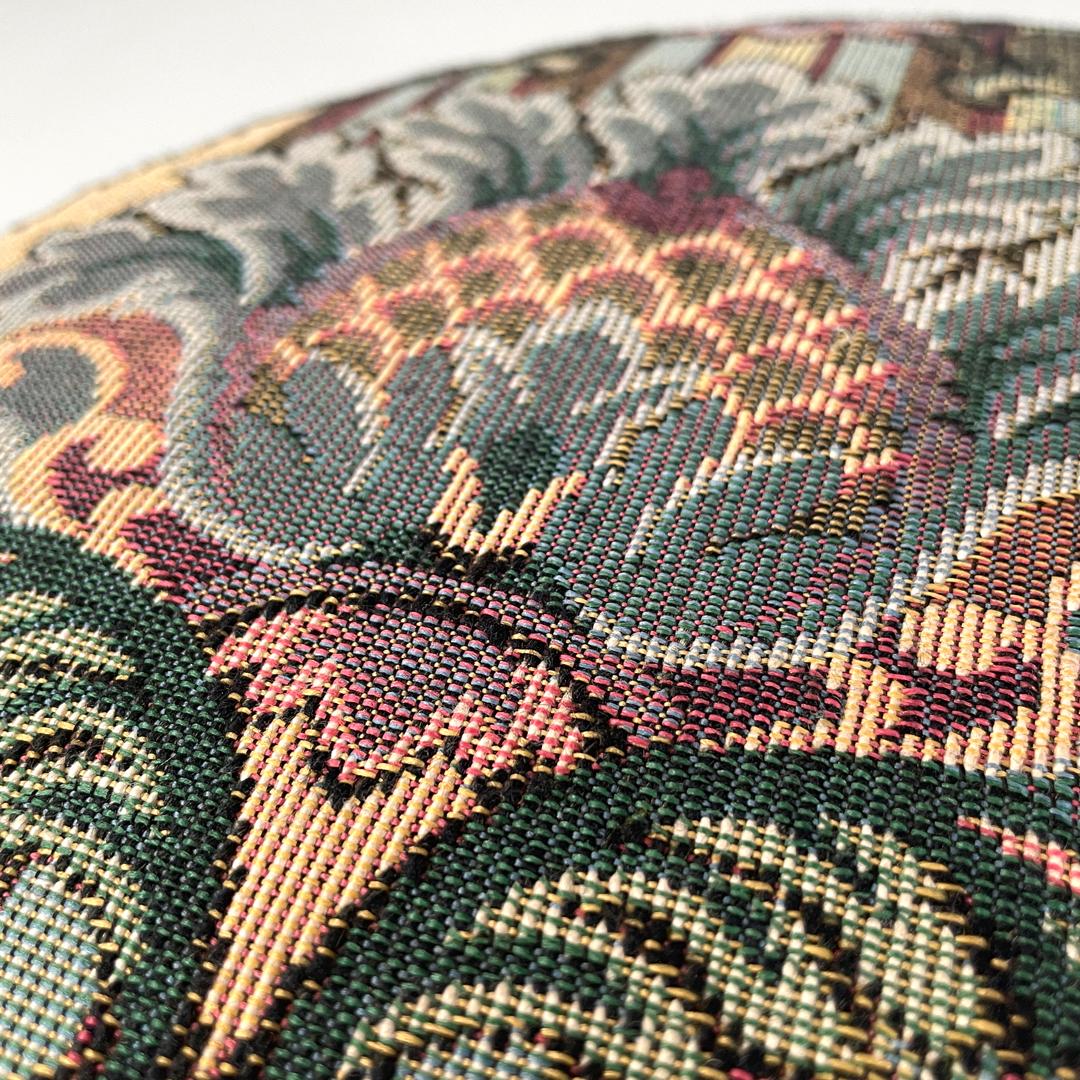 Sgabello rotondo moderno americano in tessuto floreale Tulip di Eero Saarinen per Knoll anni '70 in vendita 3