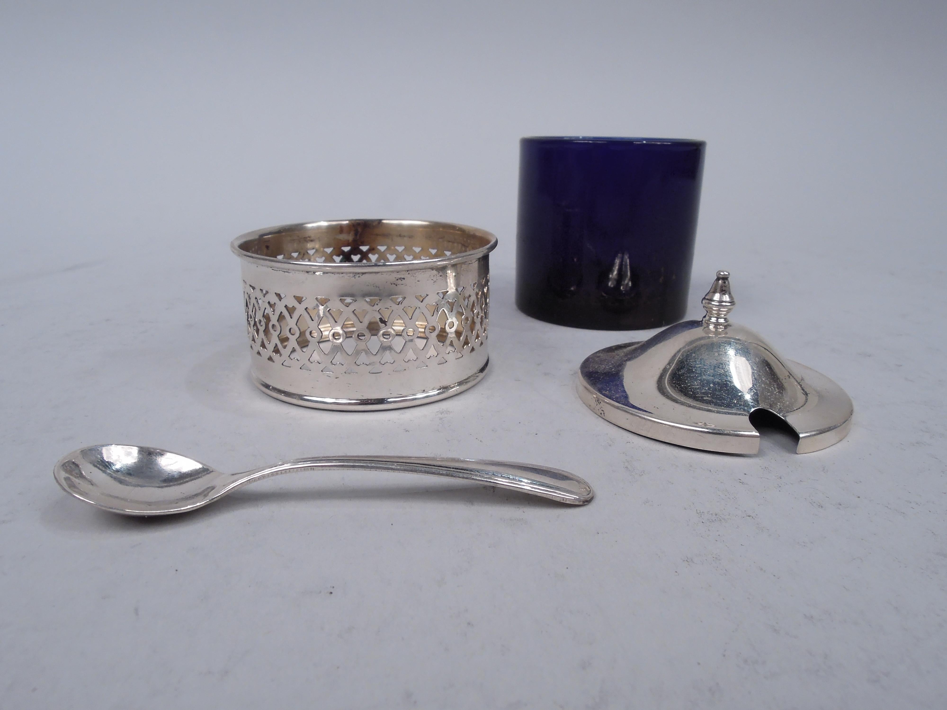 American Modern Georgian Sterling Silver Mustard Pot In Good Condition For Sale In New York, NY