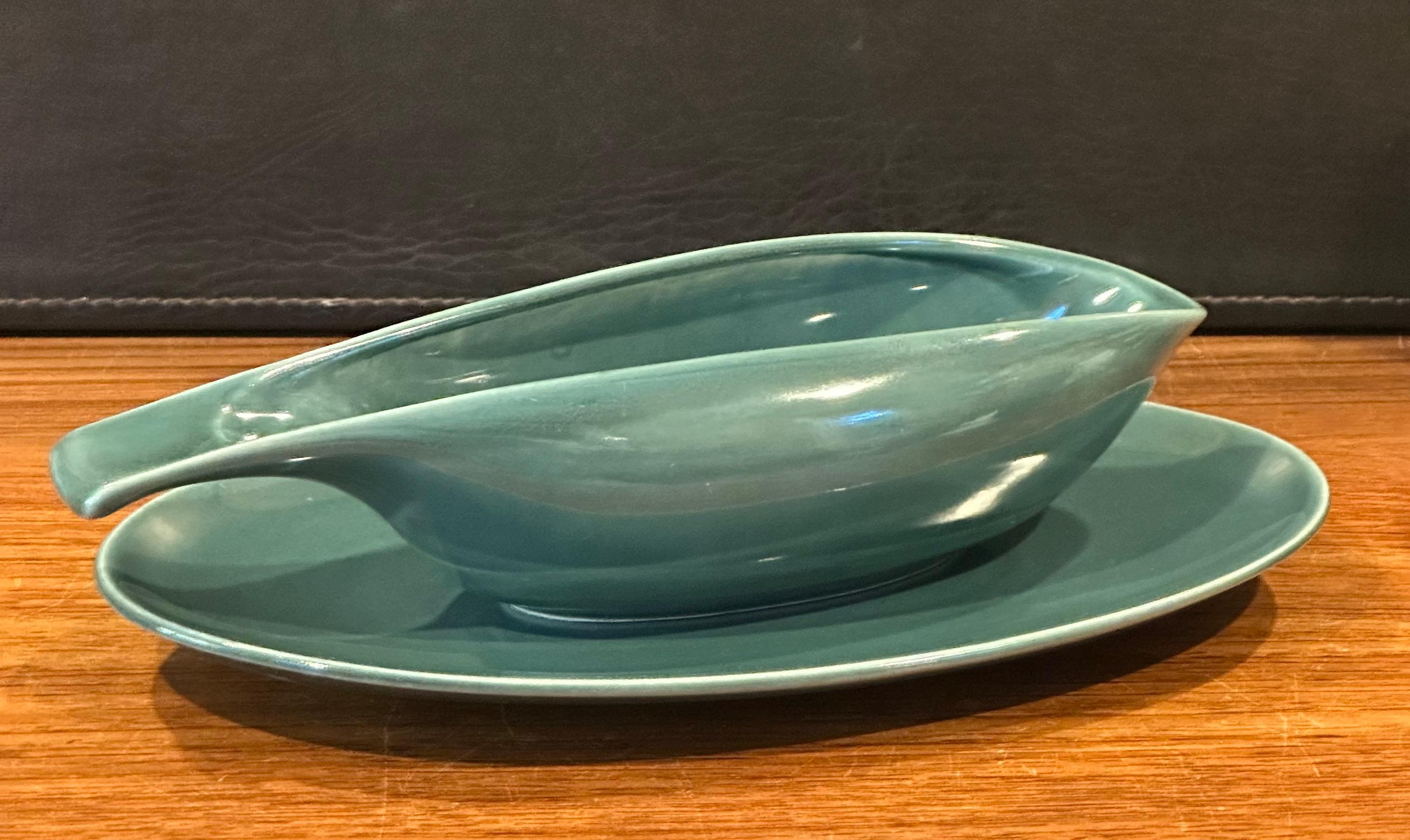 Mid-Century Modern American Modern Gravy Boat in Sea Foam Green by Russel Wright Stubenville For Sale