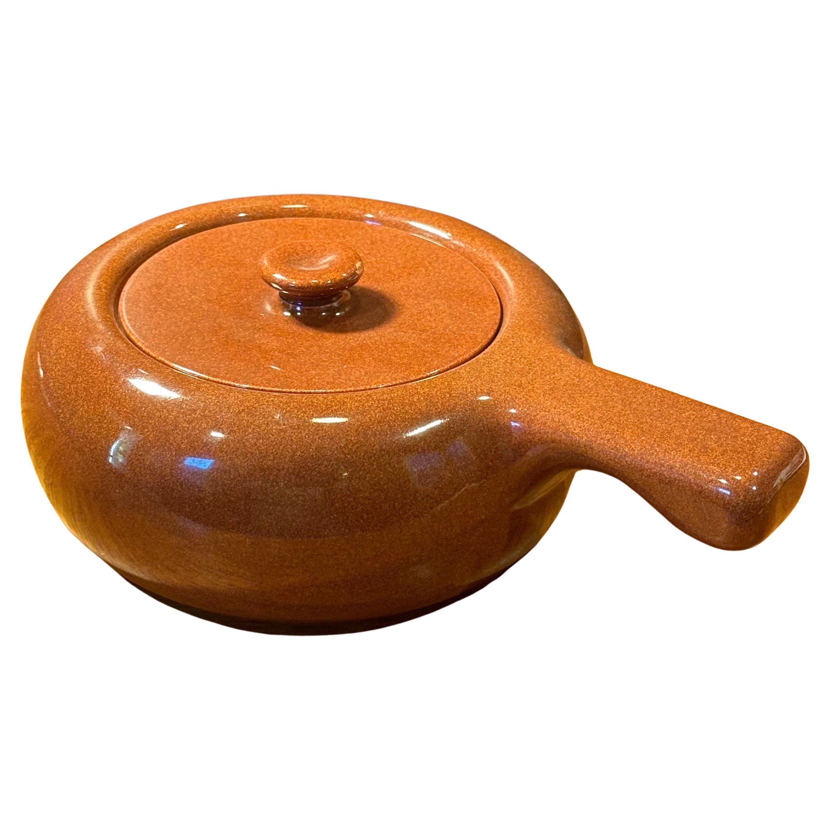 Cacerola con asa American Modern en albaricoque maduro by Russel Wright Stubenville en venta 2