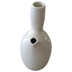 American Modern Iroquois White Porcelain Carafe Russel Wright for Bauer Pottery