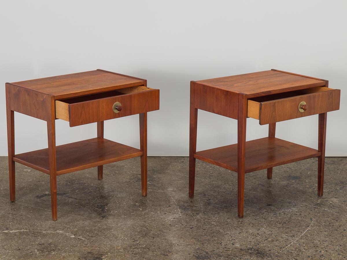 American Modern Nightstands In Good Condition In Brooklyn, NY