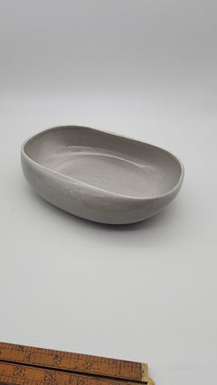Ciotola ovale moderna americana di Russel Wright per Steubenville Pottery