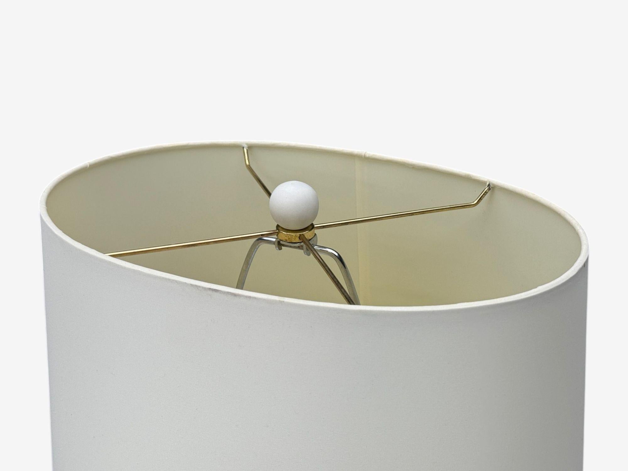 Plâtre Lampe de table moderne américaine, en plâtre et en faux bois, États-Unis, années 1970 en vente