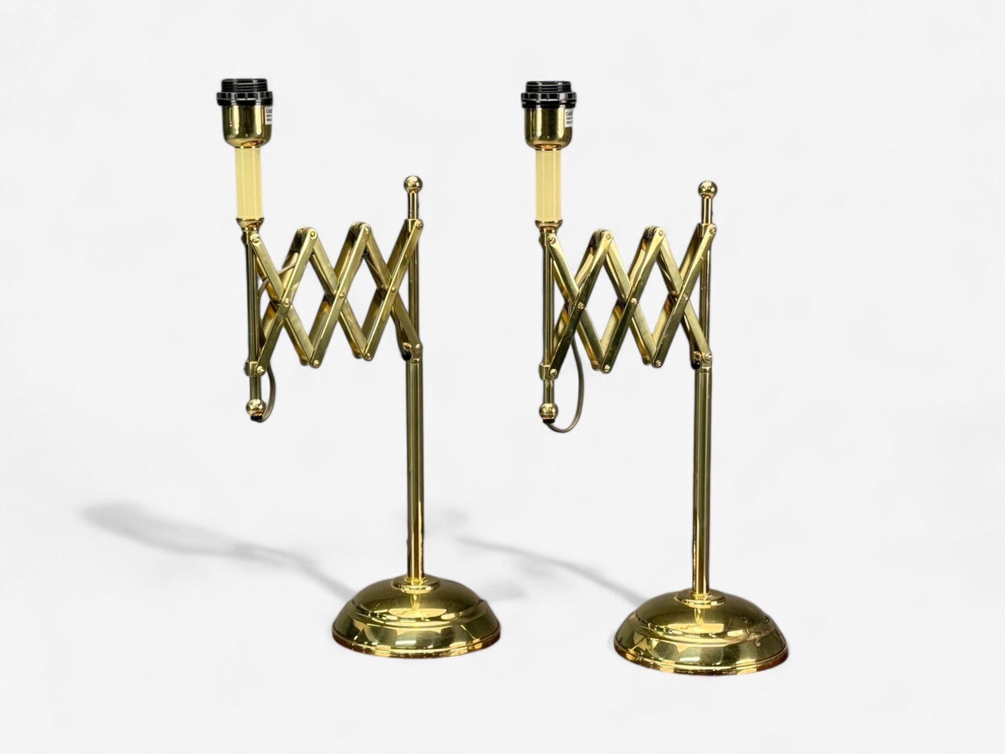 American Modern, Polished Brass, Adjustable Table Lamps, USA, 1980s For Sale 3