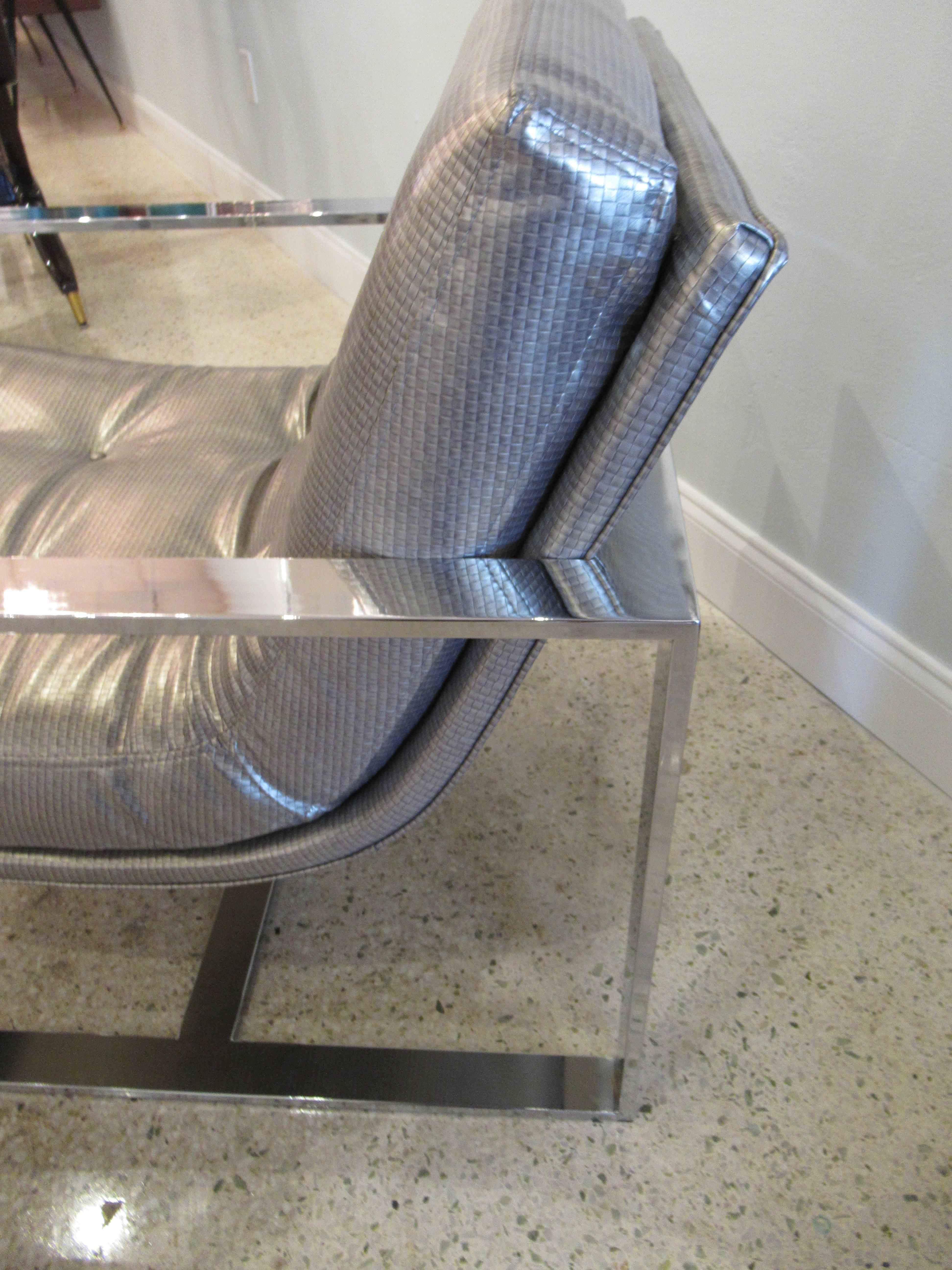 American Modern Polished Chrome Sling Chair, 1970s In Excellent Condition For Sale In Hollywood, FL