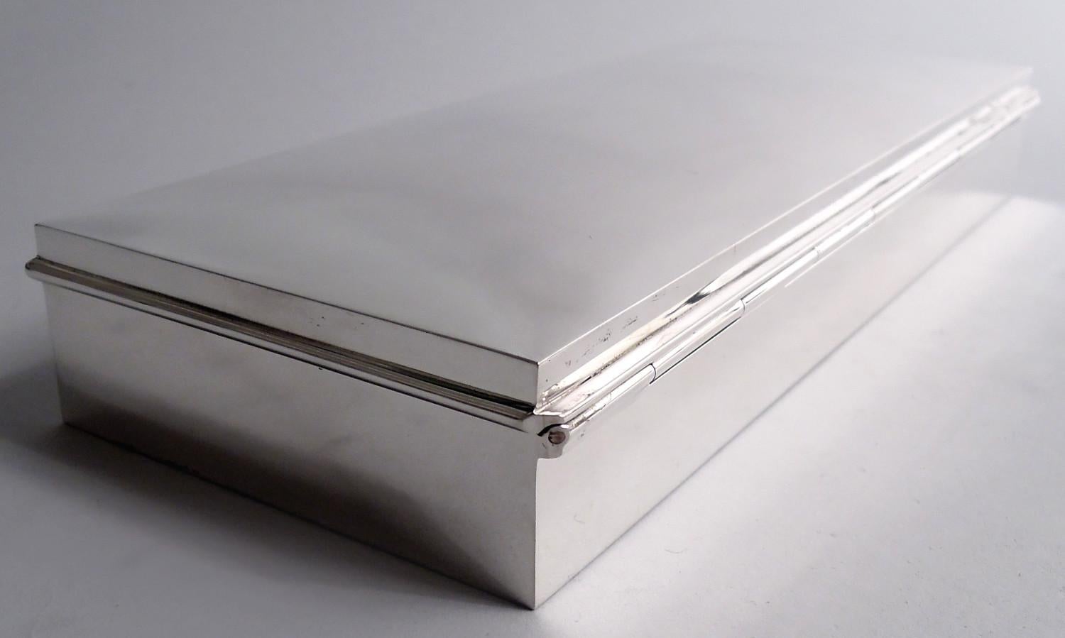 Caja moderna americana de plata de ley de Ubaldo Vitali para Cartier en Bueno estado para la venta en New York, NY