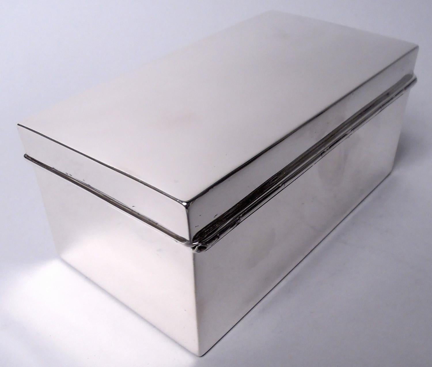 Caja moderna americana de plata de ley siglo XX en venta