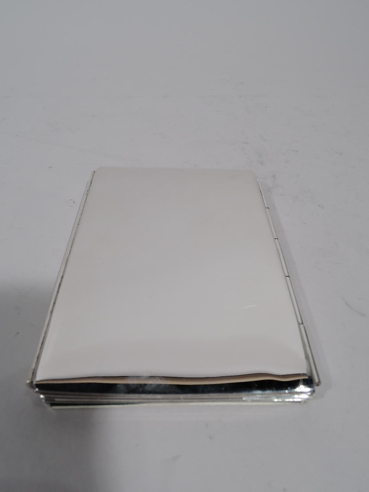 American Modern Sterling Silver Traveling Triple Picture Frame In Excellent Condition In New York, NY