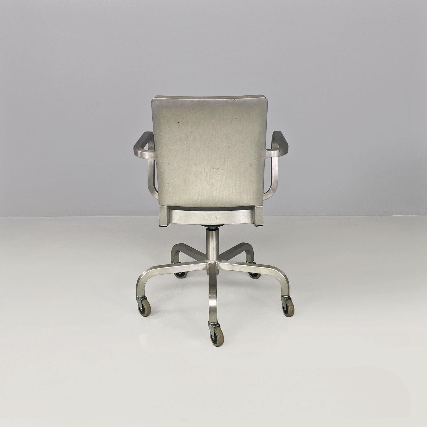 American modern swivel brushed aluminum Hudson chairs by Starck for Emeco, 2000s For Sale 1