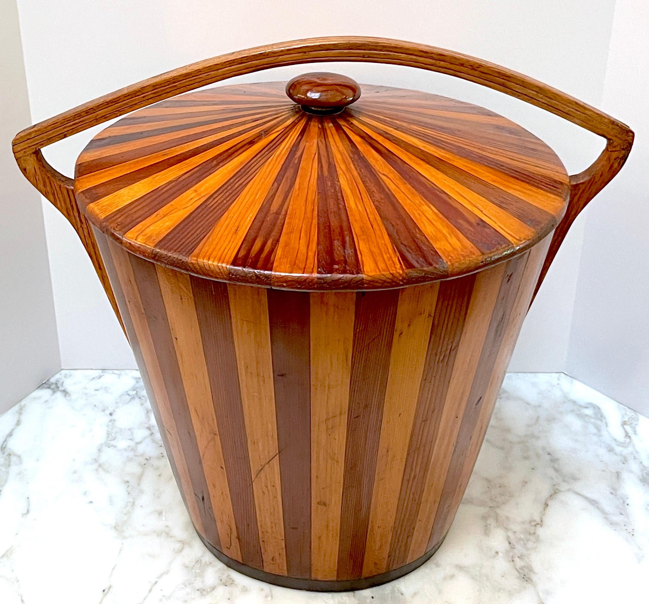 Joinery American Modernist Geometric  Inlaid Two-Tone Wood Lidded Bucket /Vessel, 1950s  For Sale