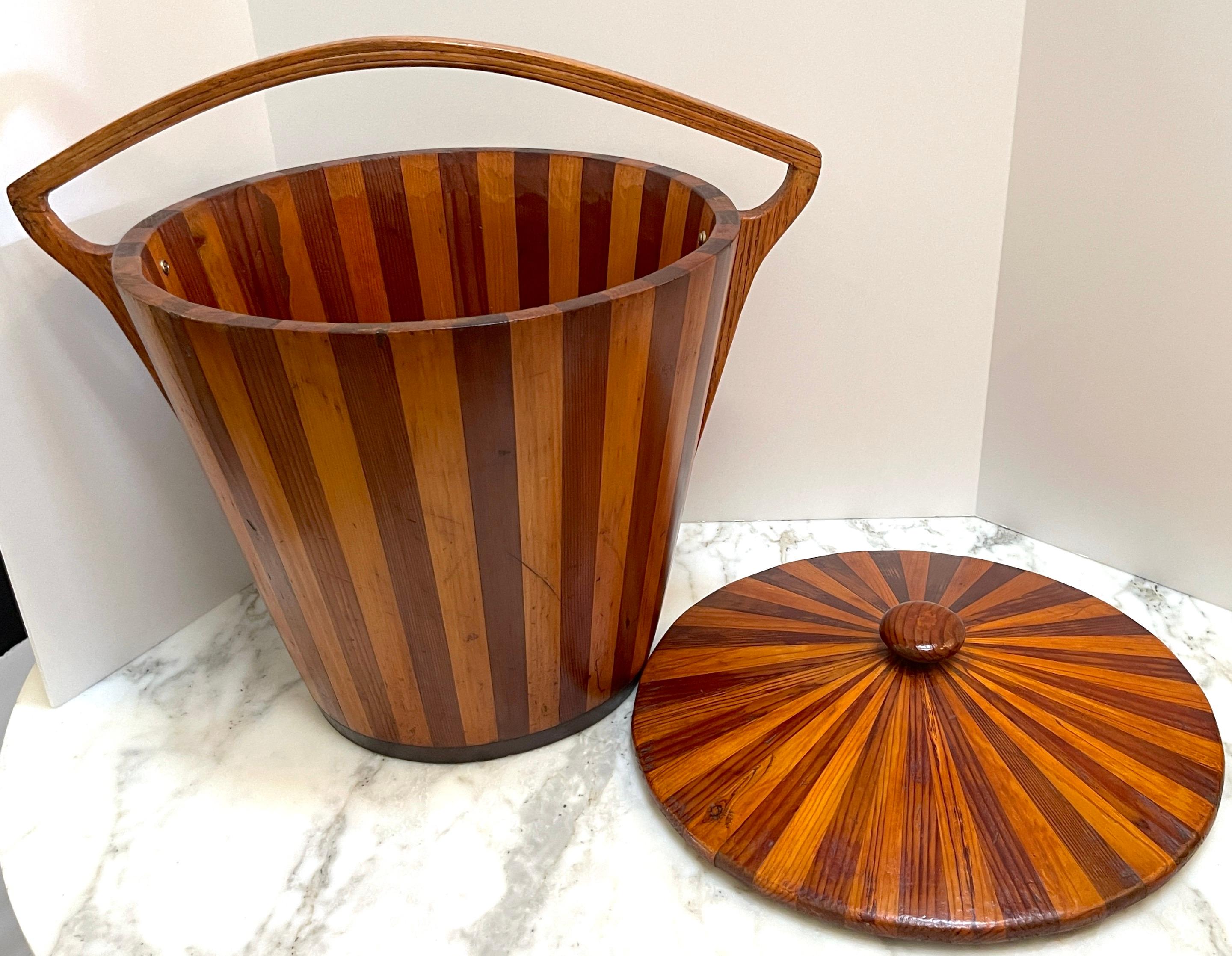 Ash American Modernist Geometric  Inlaid Two-Tone Wood Lidded Bucket /Vessel, 1950s  For Sale