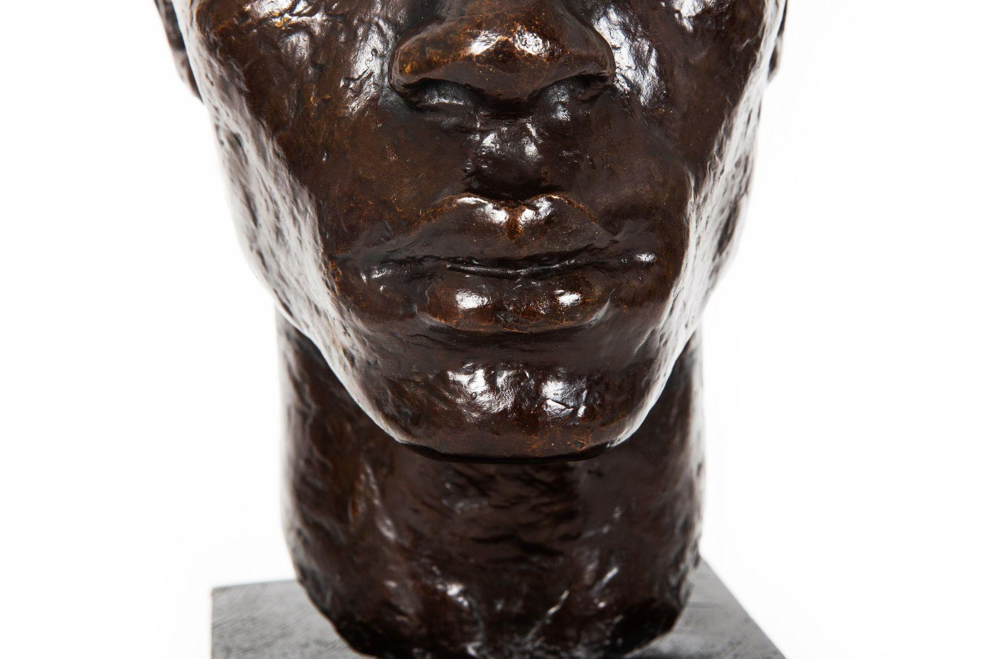 Scultura modernista americana Busto di uomo di Lucile Leslie Swan & Valsuani in vendita 9