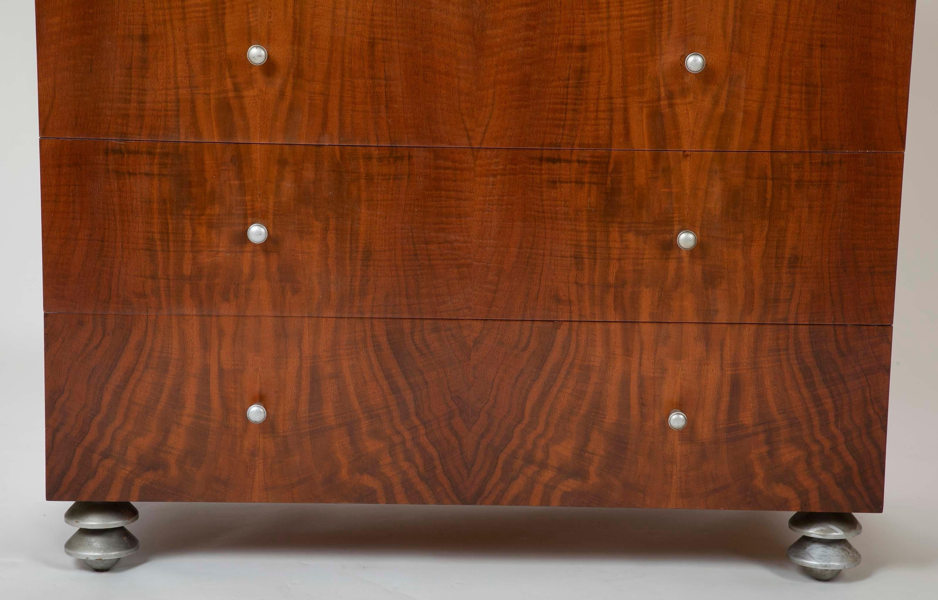 1930's  American Modernist Walnut Chest of Drawers  3