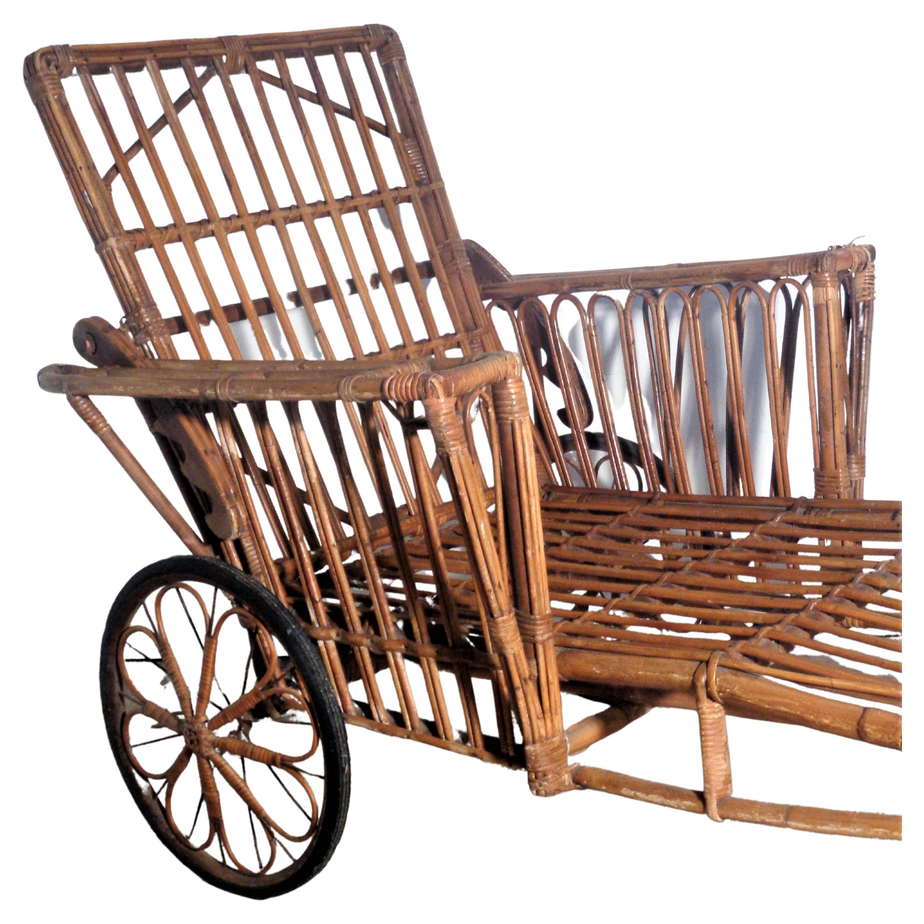1930's American Stick Wicker Rattan Chaise Lounge In Good Condition In Rochester, NY