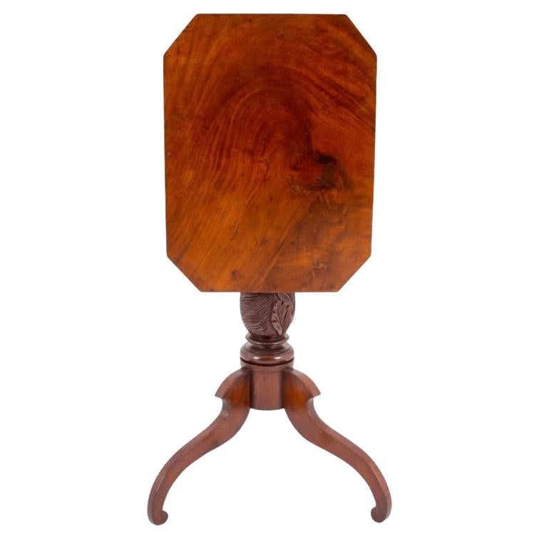 American Neoclassical Feather Carved Mahogany Tilt Top Tea Table, 1815 For Sale