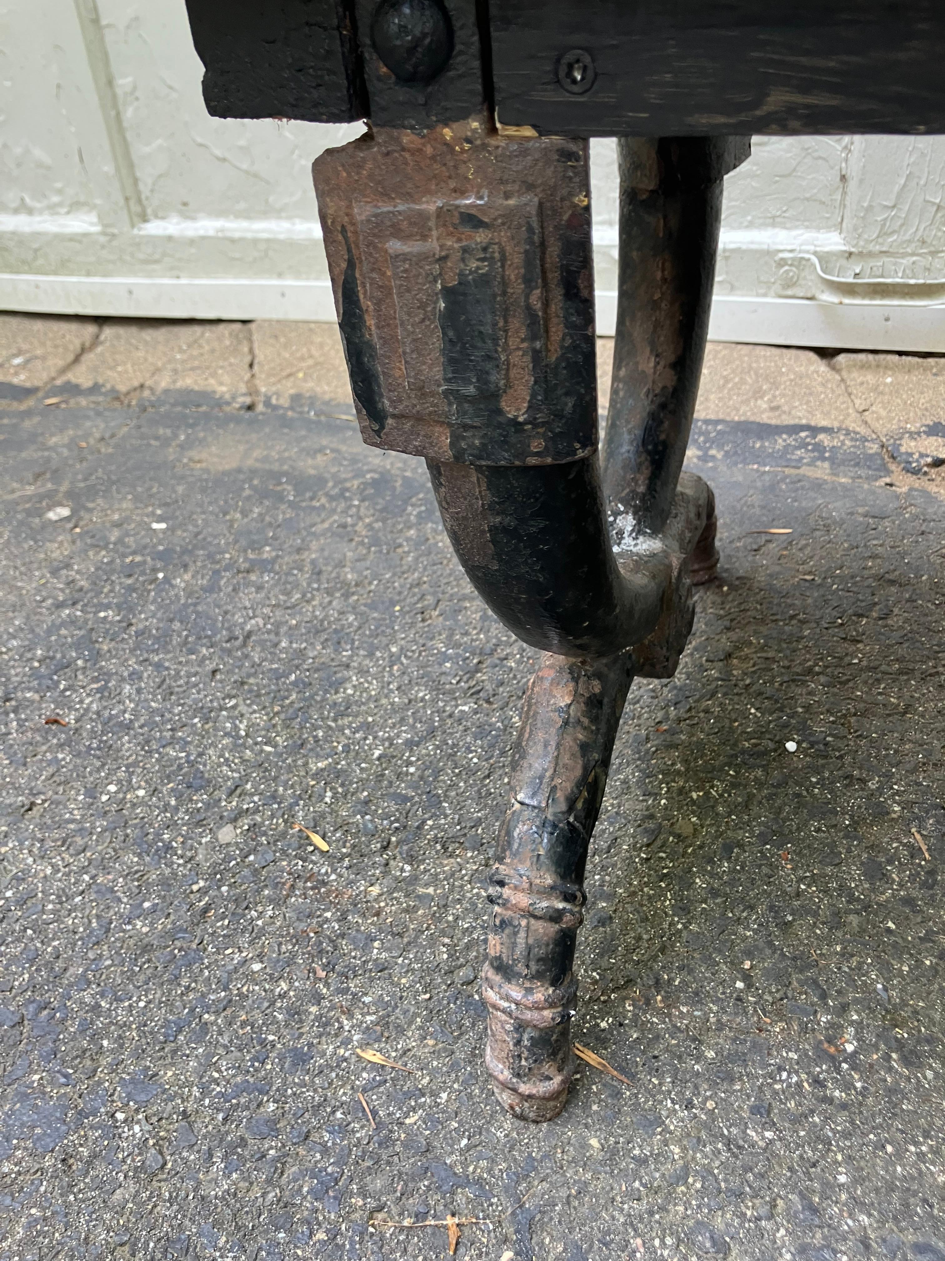 American Neoclassical Iron and Marble Bench For Sale 5