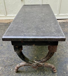 Panchina americana neoclassica in ferro e marmo