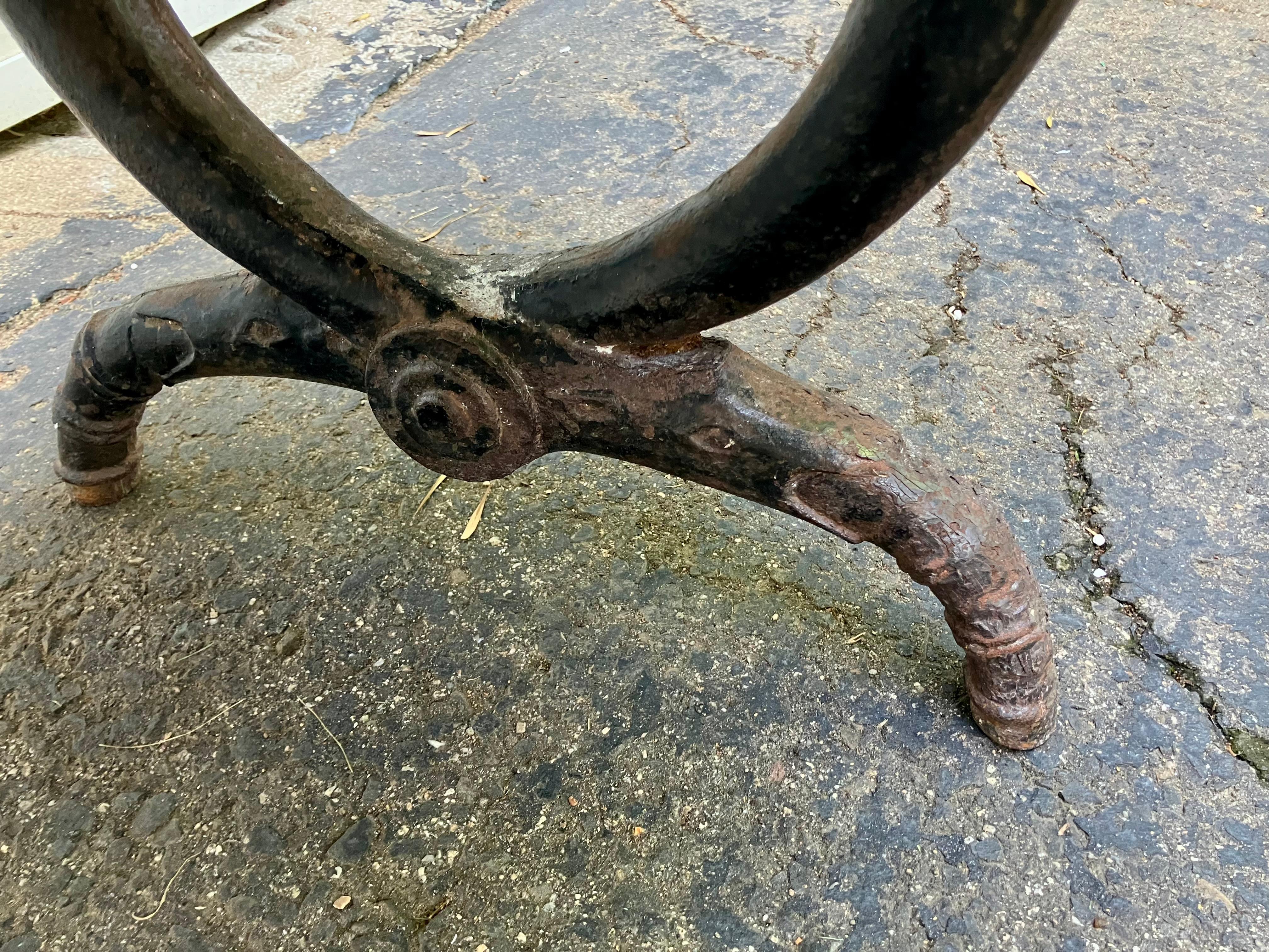 American Neoclassical Iron and Marble Bench For Sale 2