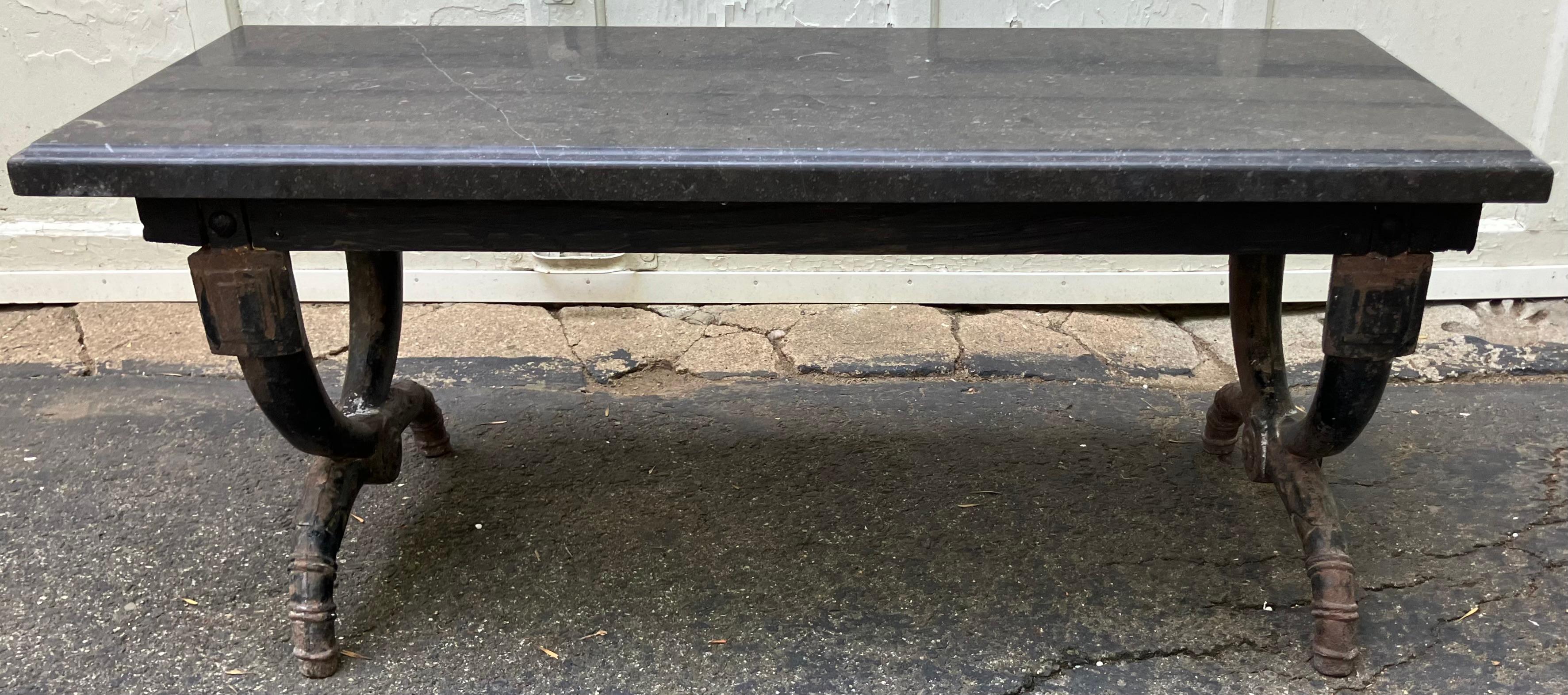 American Neoclassical Iron and Marble Bench For Sale 3