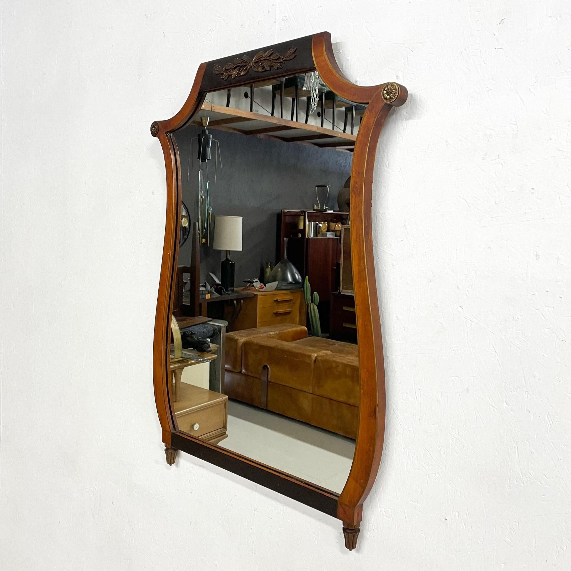 Mid-20th Century 1940s American Neoclassical Wall Mirror by Landstrom Furniture