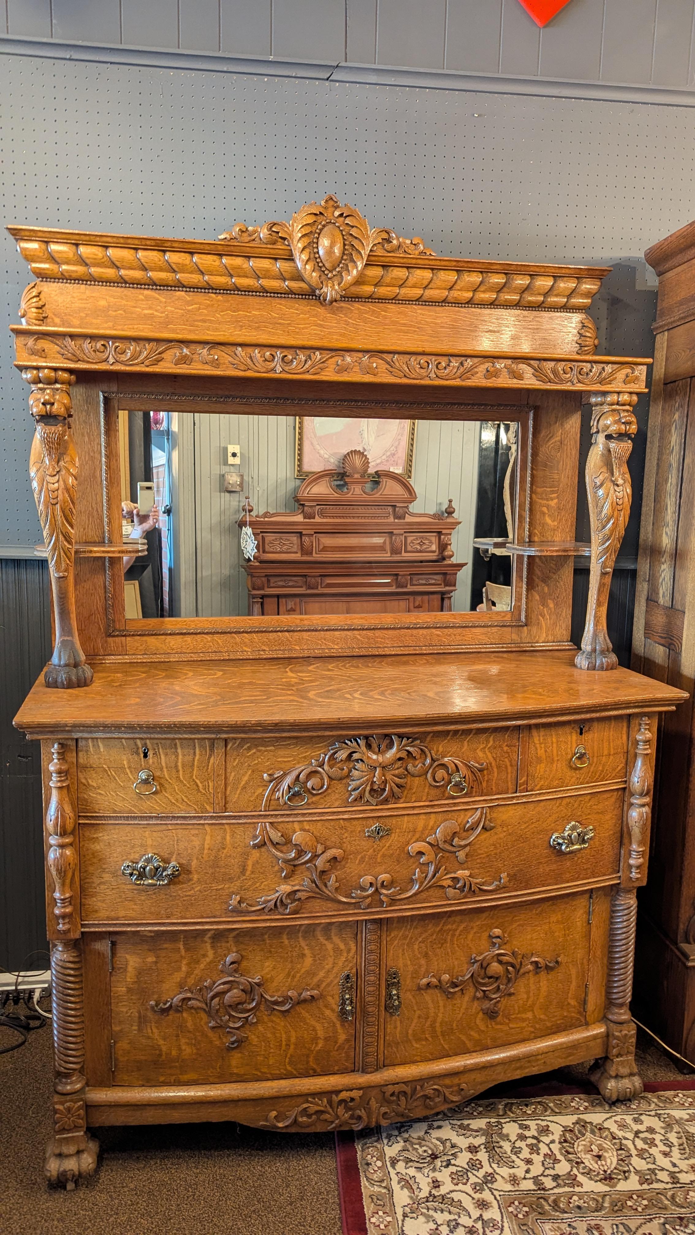 Amerikanische Eiche Griffin Sideboard im Angebot 7