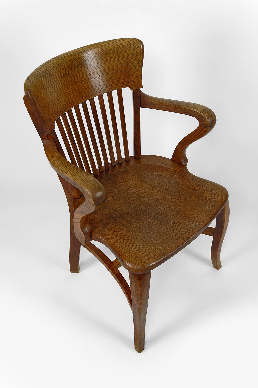 American oak office armchair, USA, circa 1900 For Sale 4