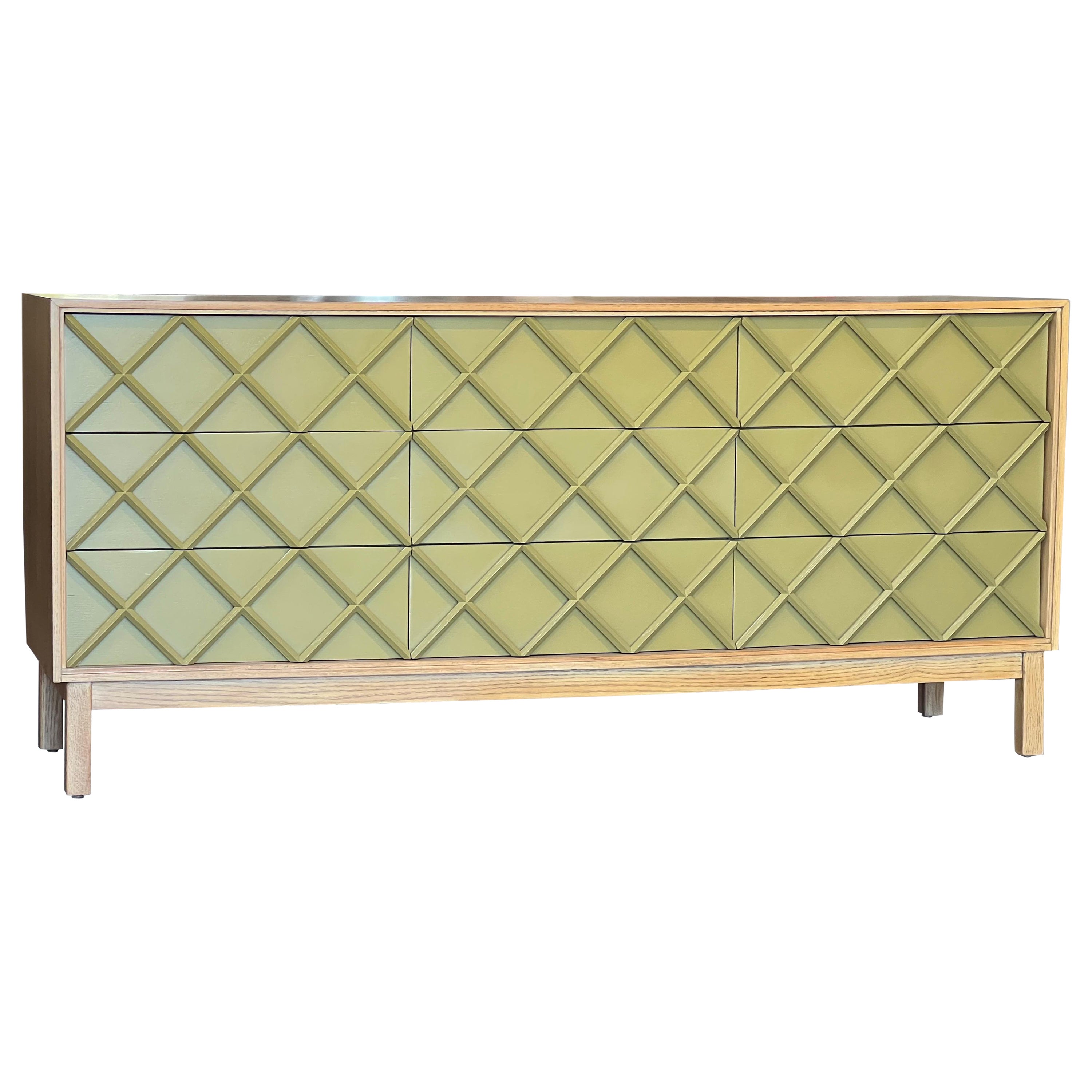 American Of Martinsville 9 Drawer Dresser