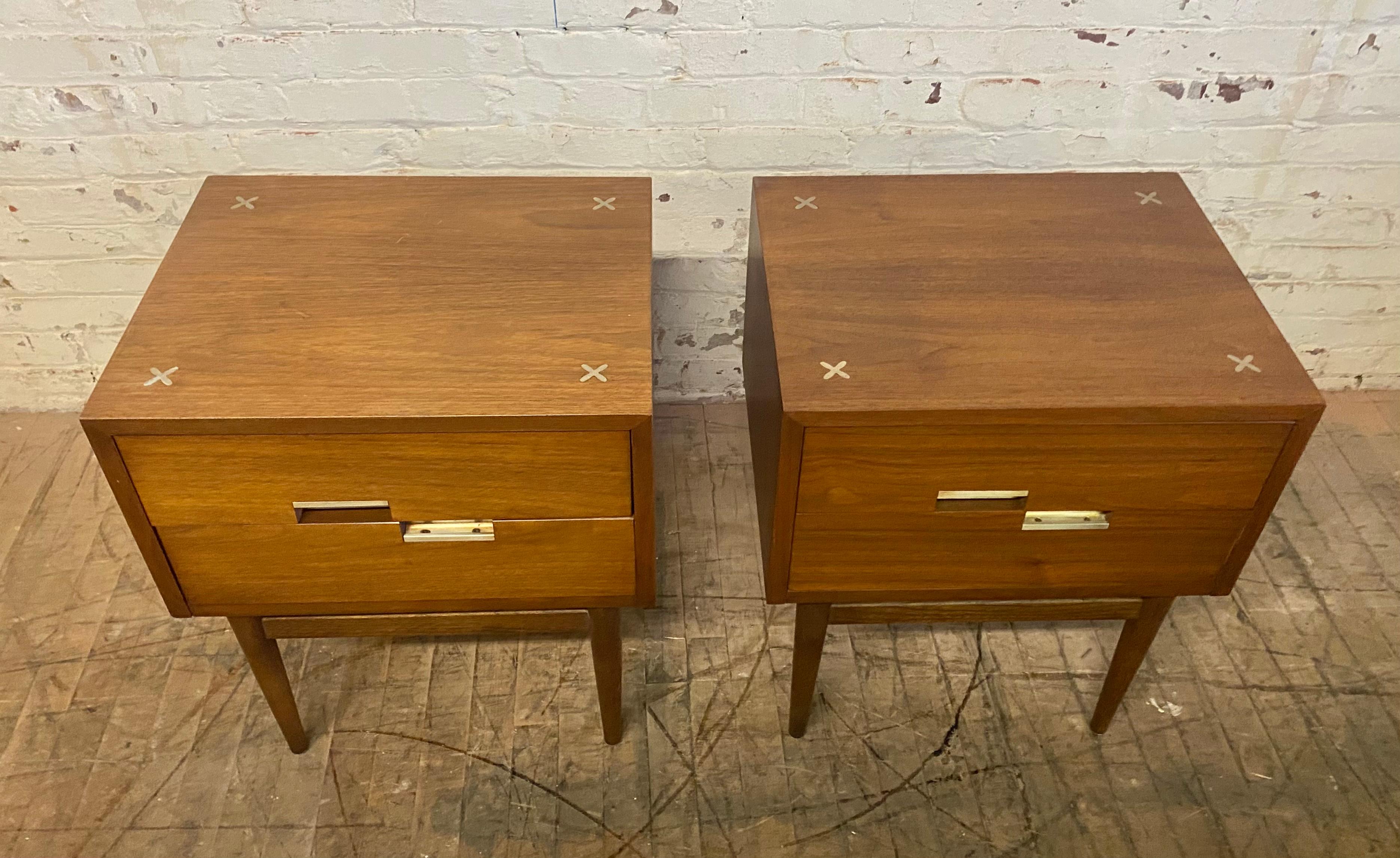 Mid-20th Century American of Martinsville Accord Walnut Nightstands or End Table with X’s