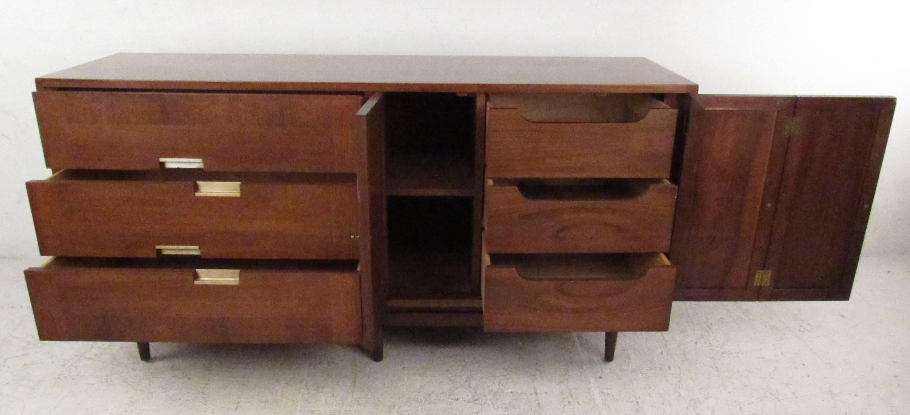 american of martinsville credenza