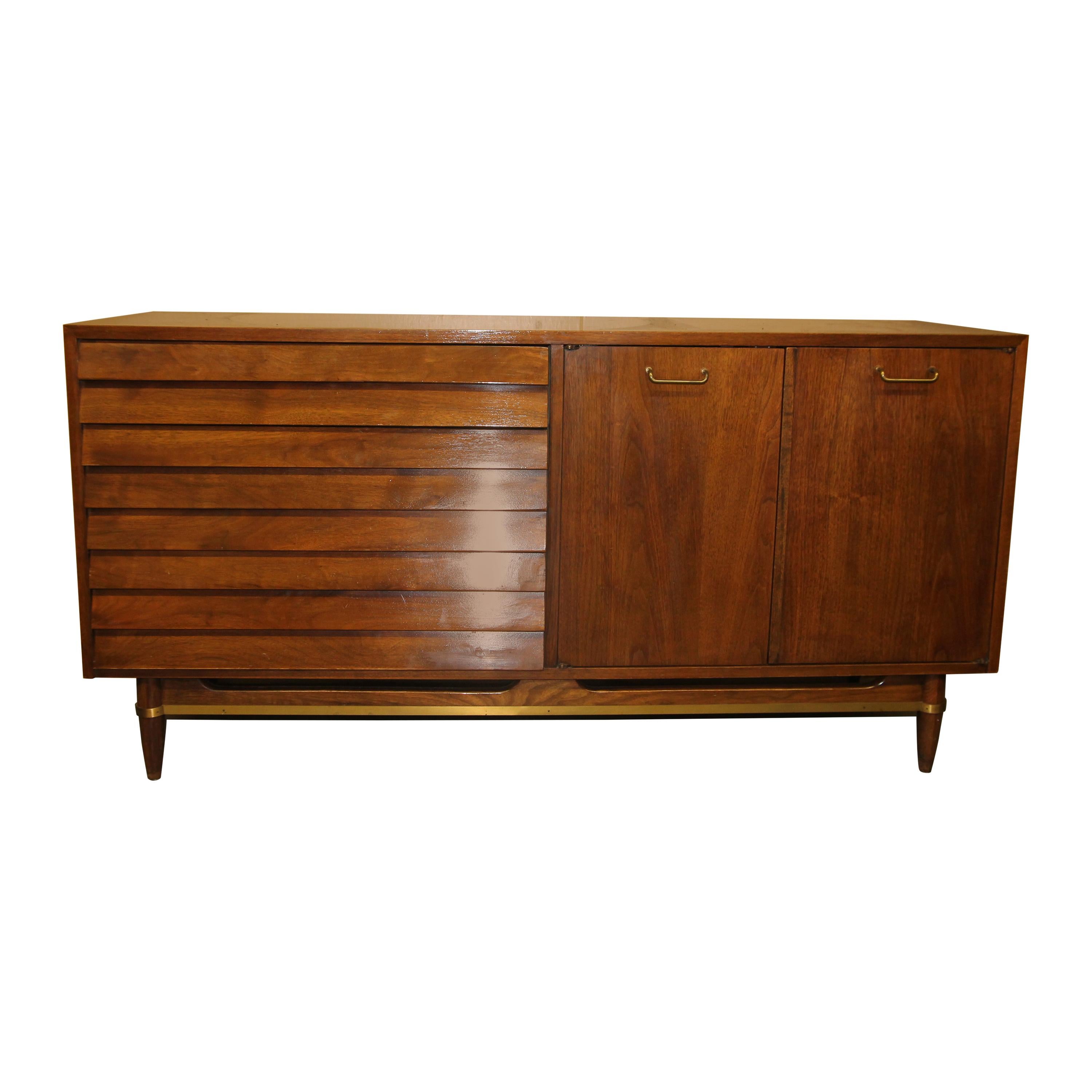 American of Martinsville Credenza from the Dania Collection
