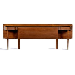 American of Martinsville Dania Testata da letto a sbarramento con comodini