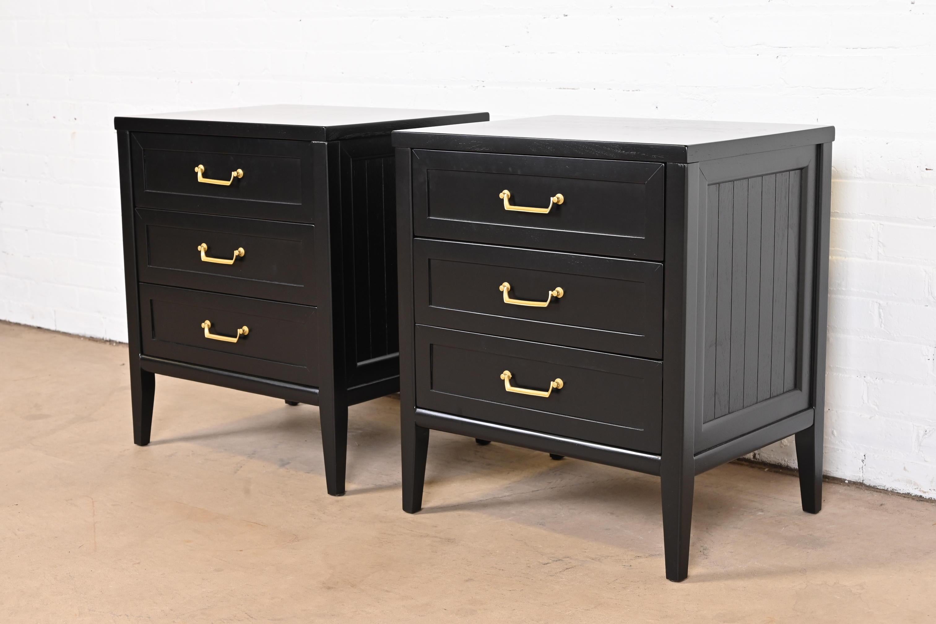 Mid-Century Modern American of Martinsville French Regency Black Lacquered Nightstands, Refinished