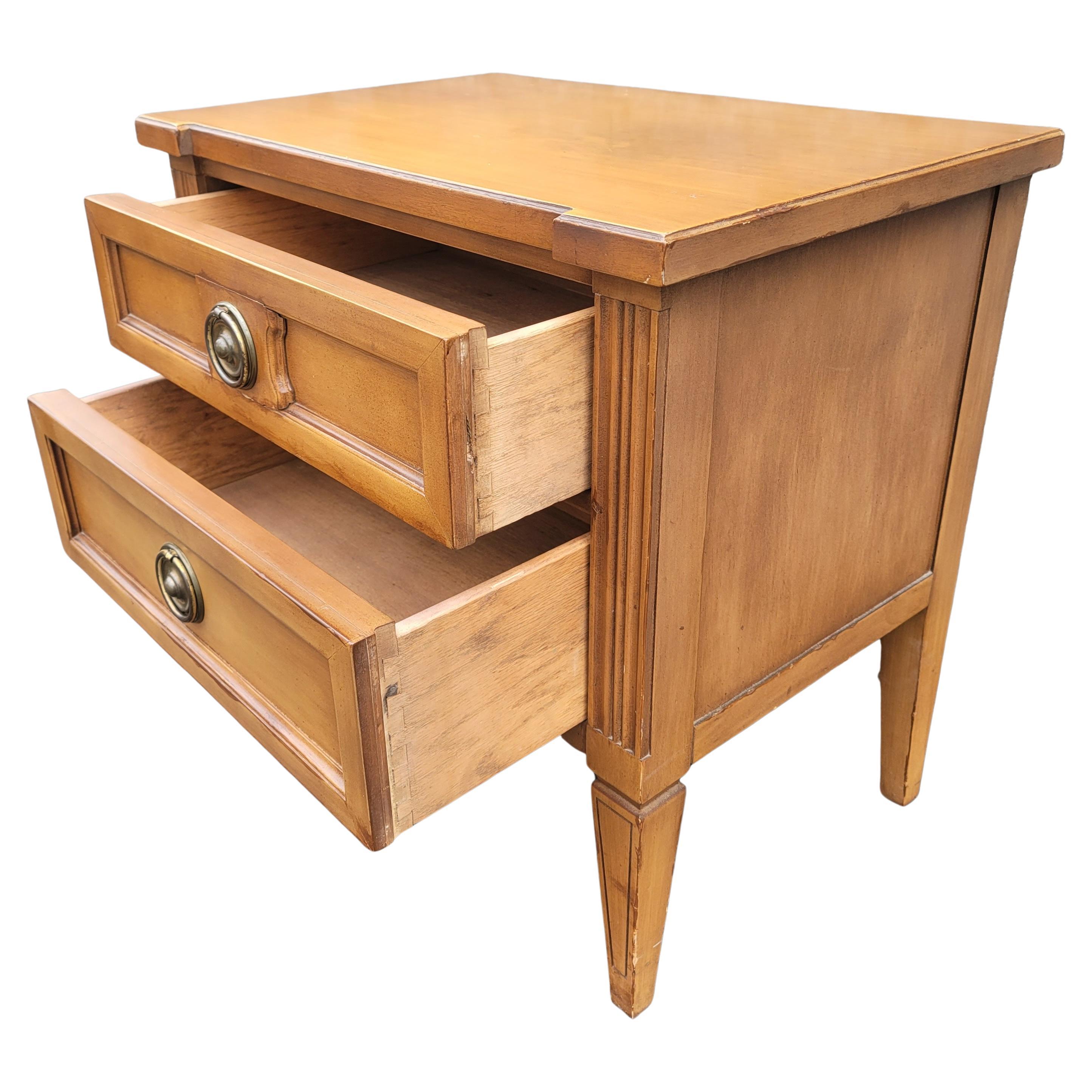 Mid-Century Modern American of Martinsville Fruitwood Bedside Table Nightstands For Sale