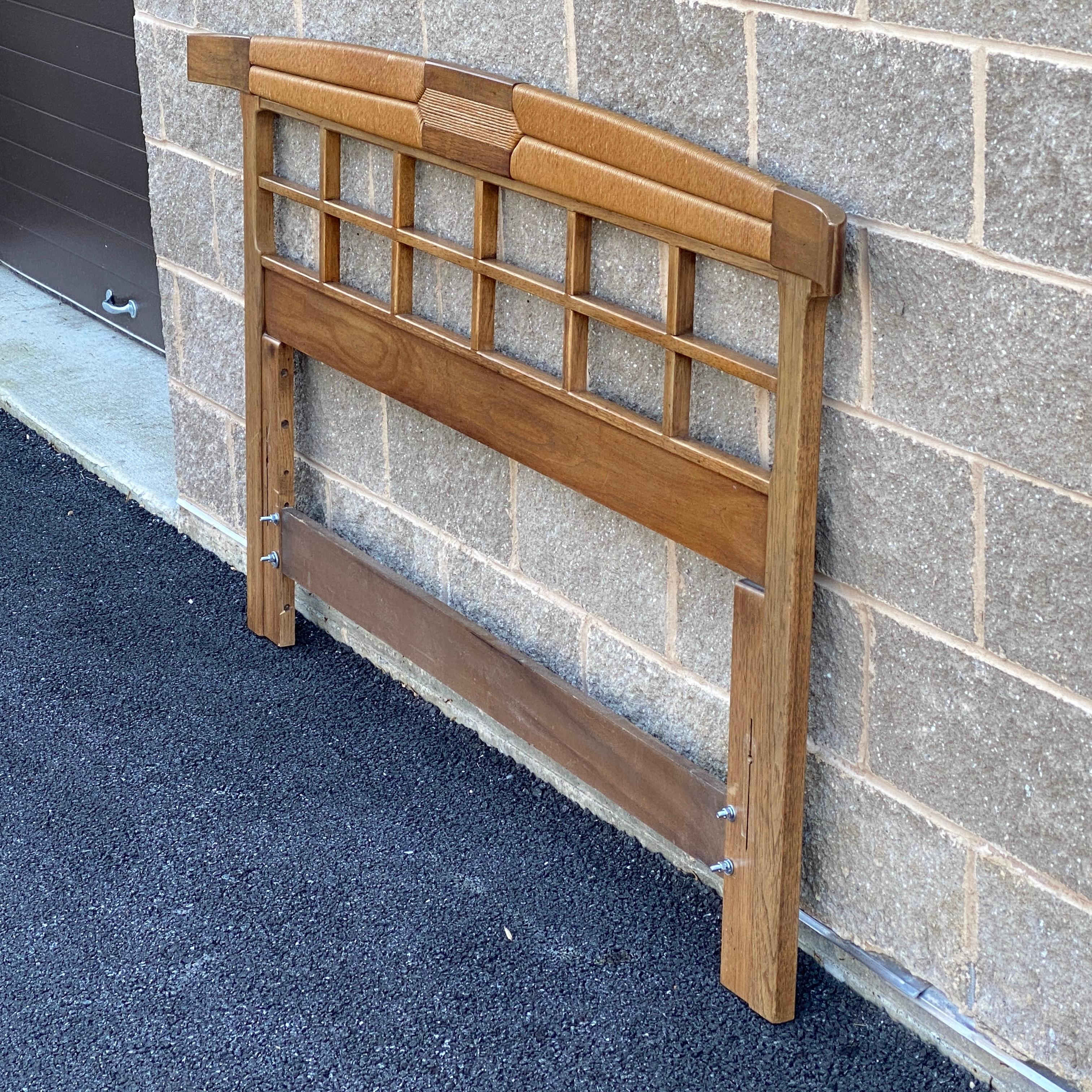 Mid-Century Modern American of Martinsville Full or Queen Walnut & Woven Rush Headboard For Sale
