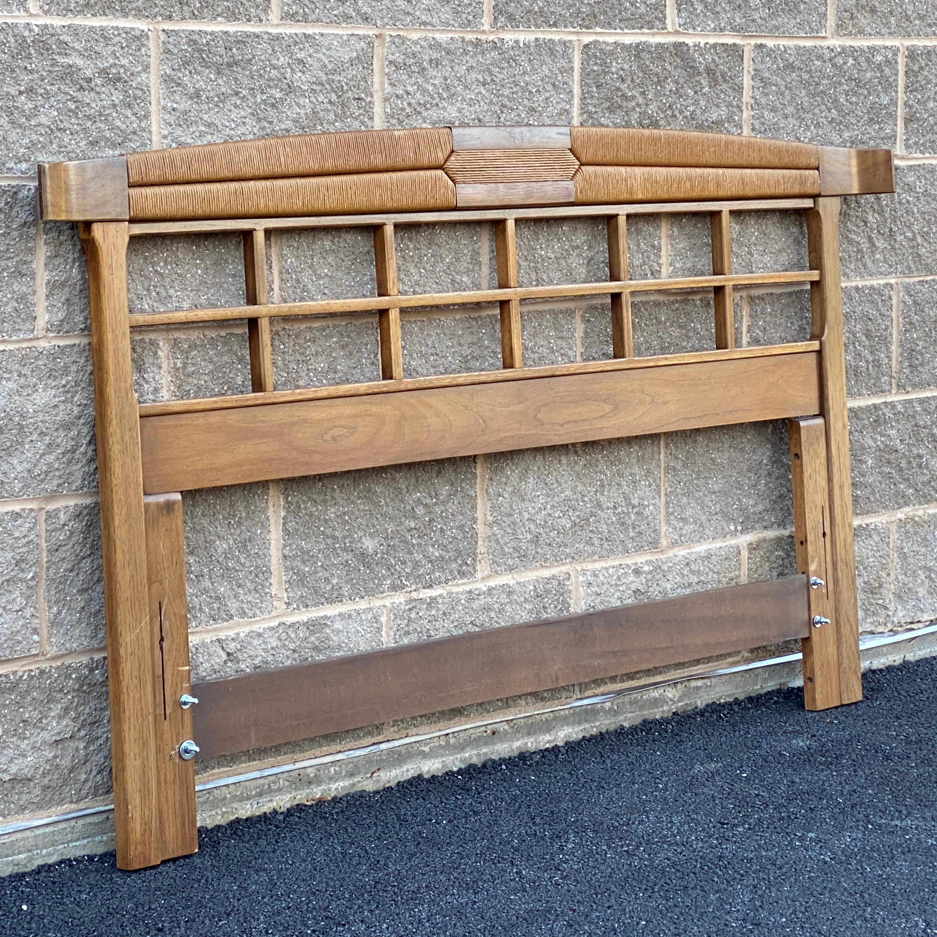 20th Century American of Martinsville Full or Queen Walnut & Woven Rush Headboard  For Sale