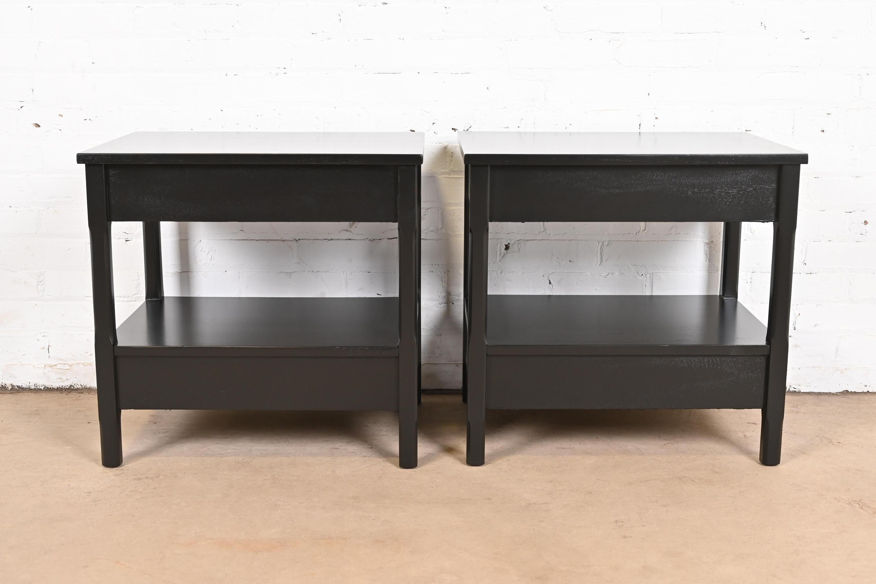 American of Martinsville Mid-Century Black Lacquered Nightstands, Refinished For Sale 6