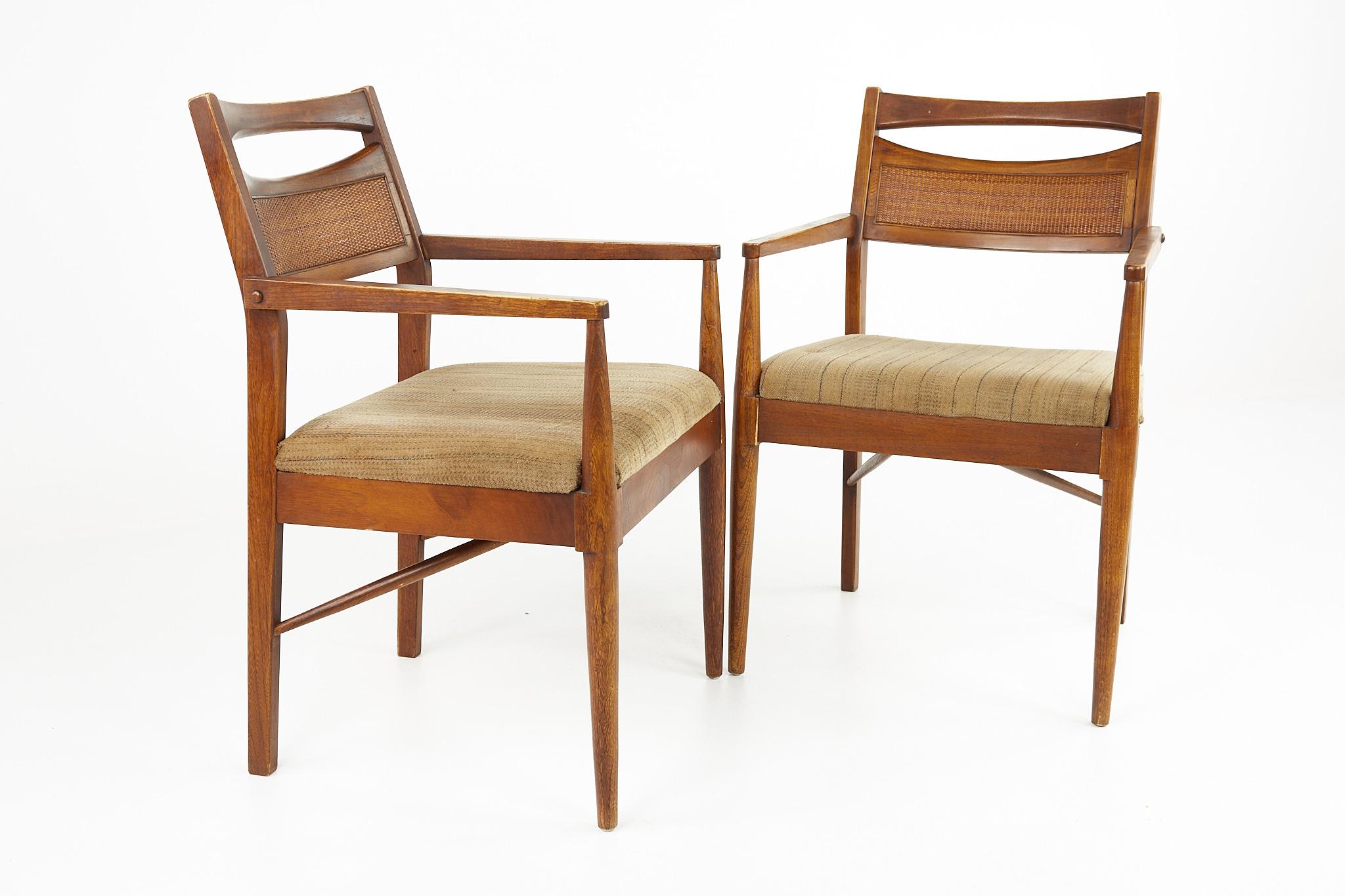 American of Martinsville Mid Century Cane Back Walnut Dining Chairs, Set of 6 In Good Condition In Countryside, IL