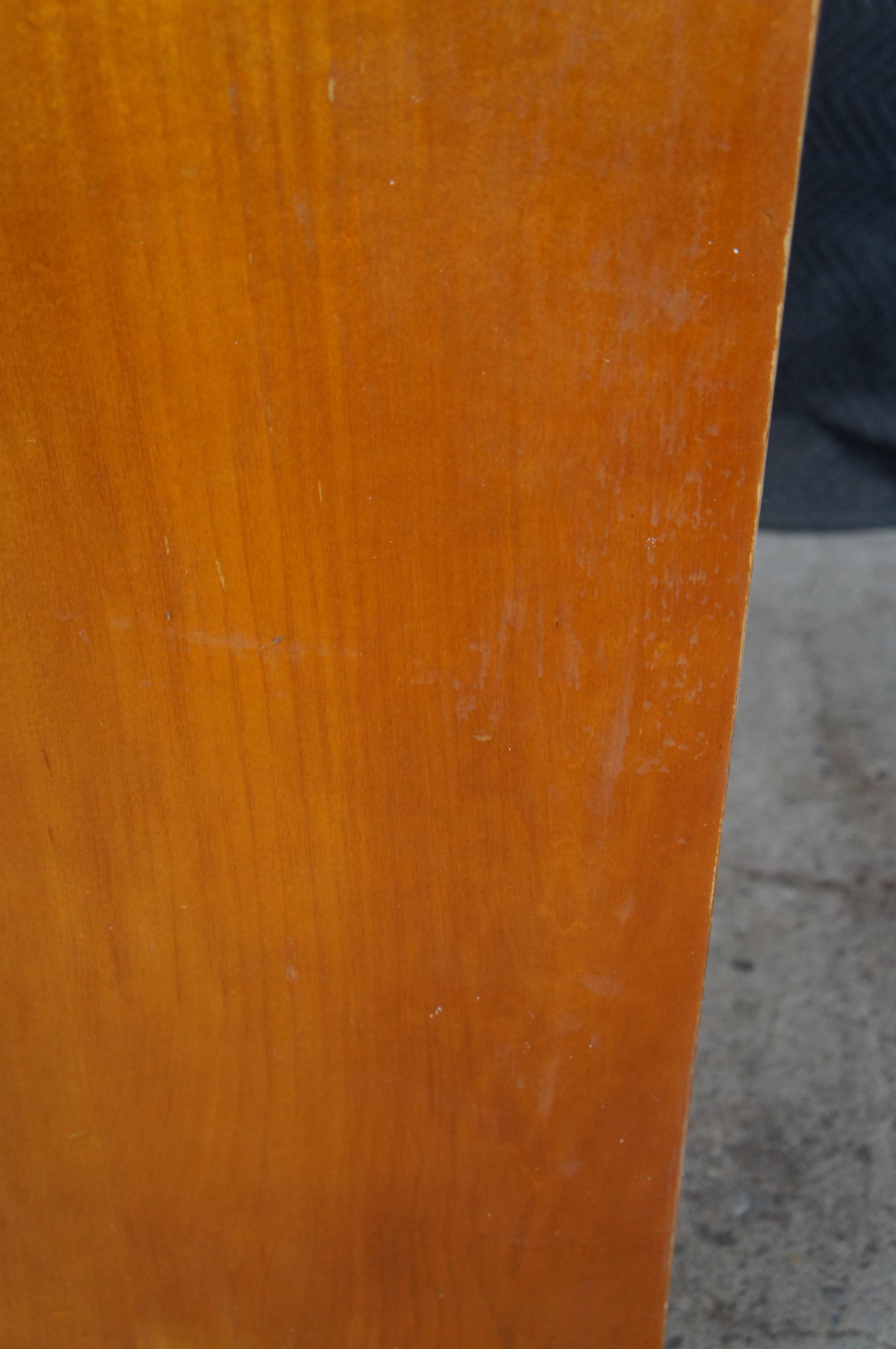 American of Martinsville Armoire moderne du milieu du siècle en loupe de frêne Tallboy Dresser 62