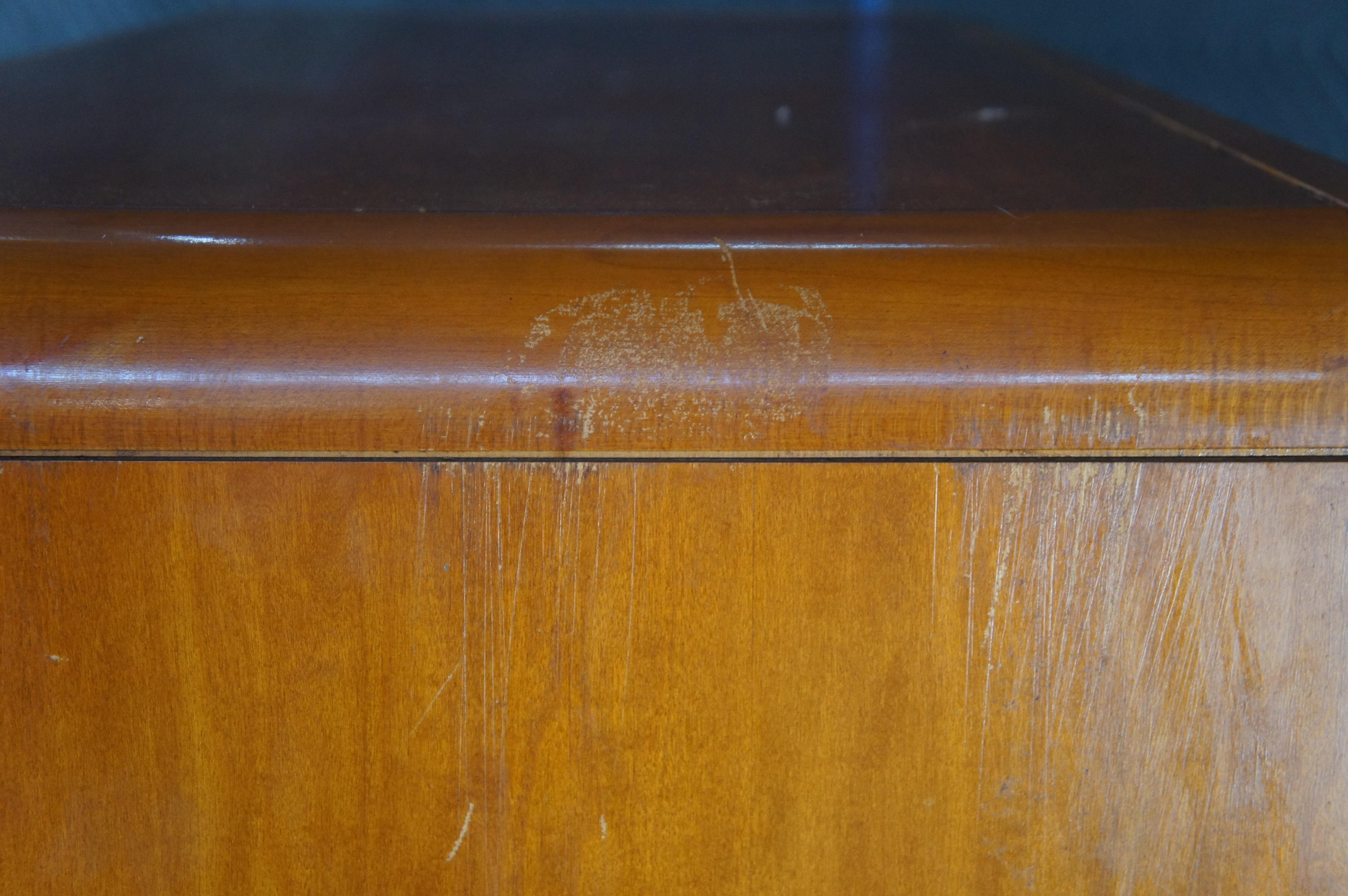 American of Martinsville Armoire moderne du milieu du siècle en loupe de frêne Tallboy Dresser 62